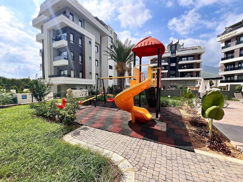 Luxuriöses 2+1 Apartment mit Bergblick in Oba, Alanya