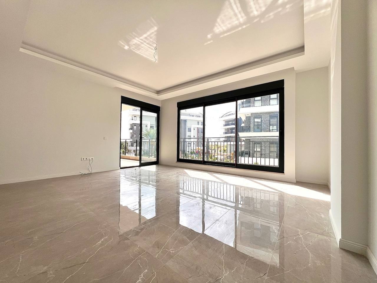 Luxuriöses 2+1 Apartment mit Bergblick in Oba, Alanya