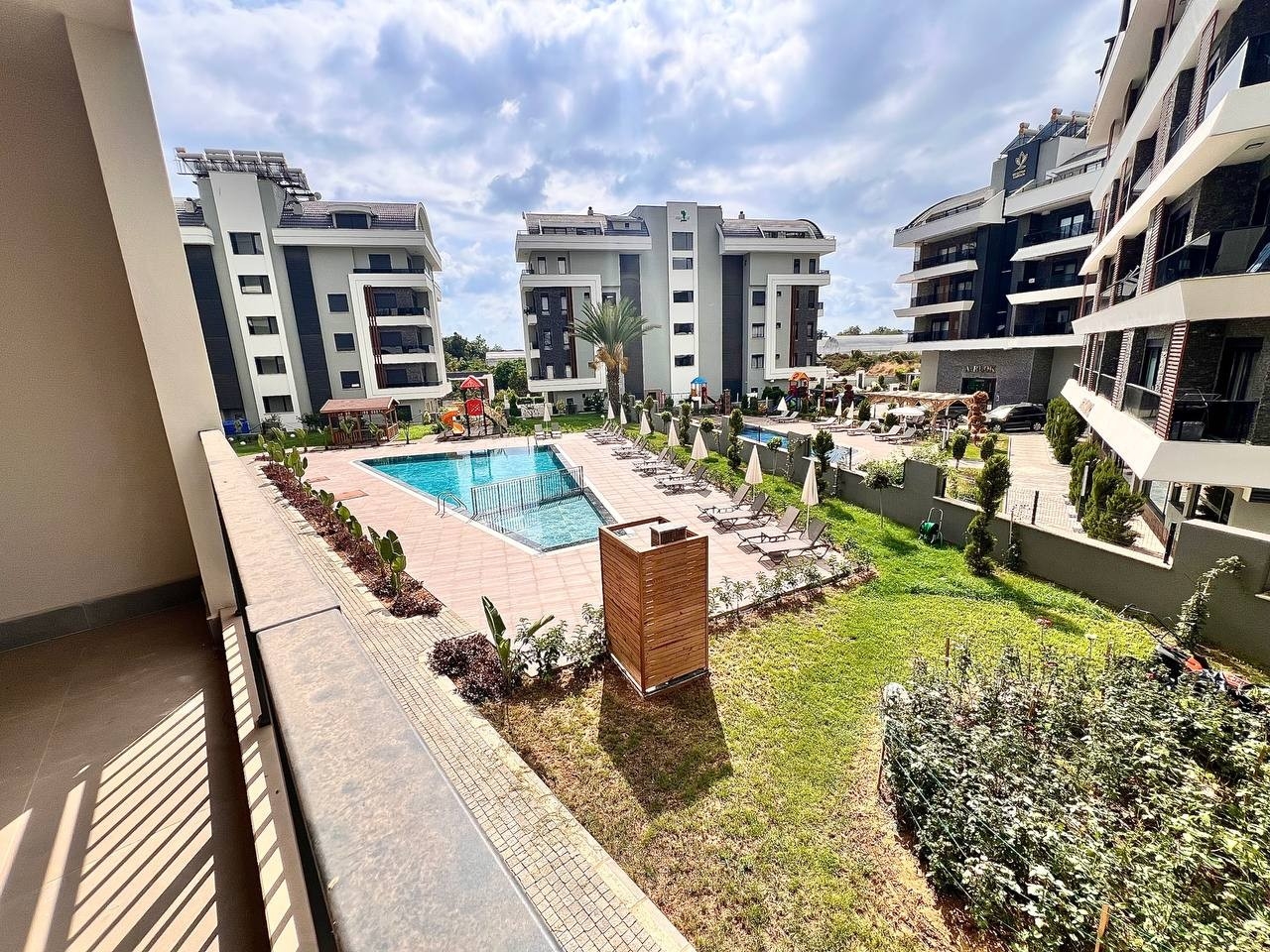 Luxuriöses 2+1 Apartment mit Bergblick in Oba, Alanya