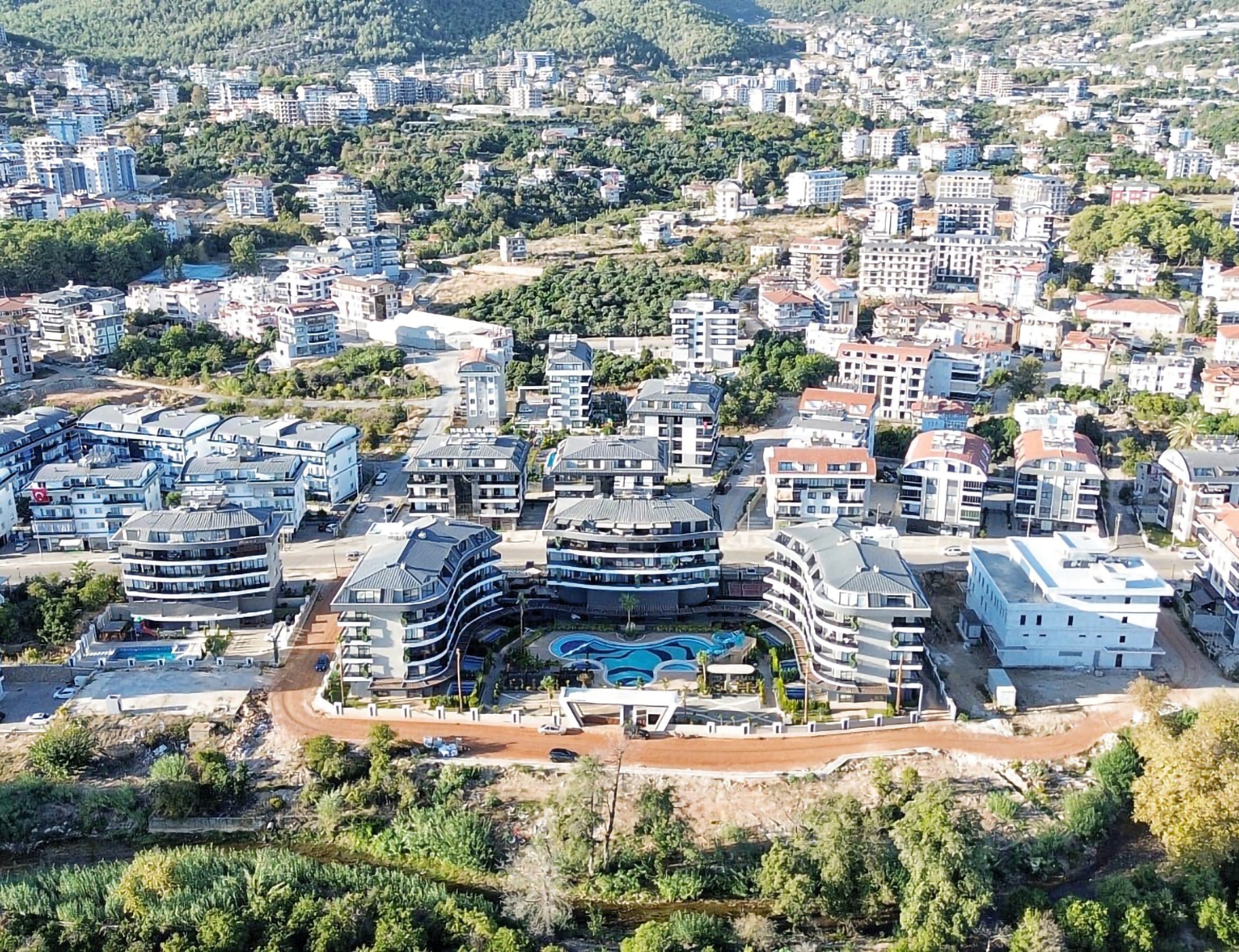 Luksus 1+1 Lejlighed med Bjergudsigt i Alanya - Oba