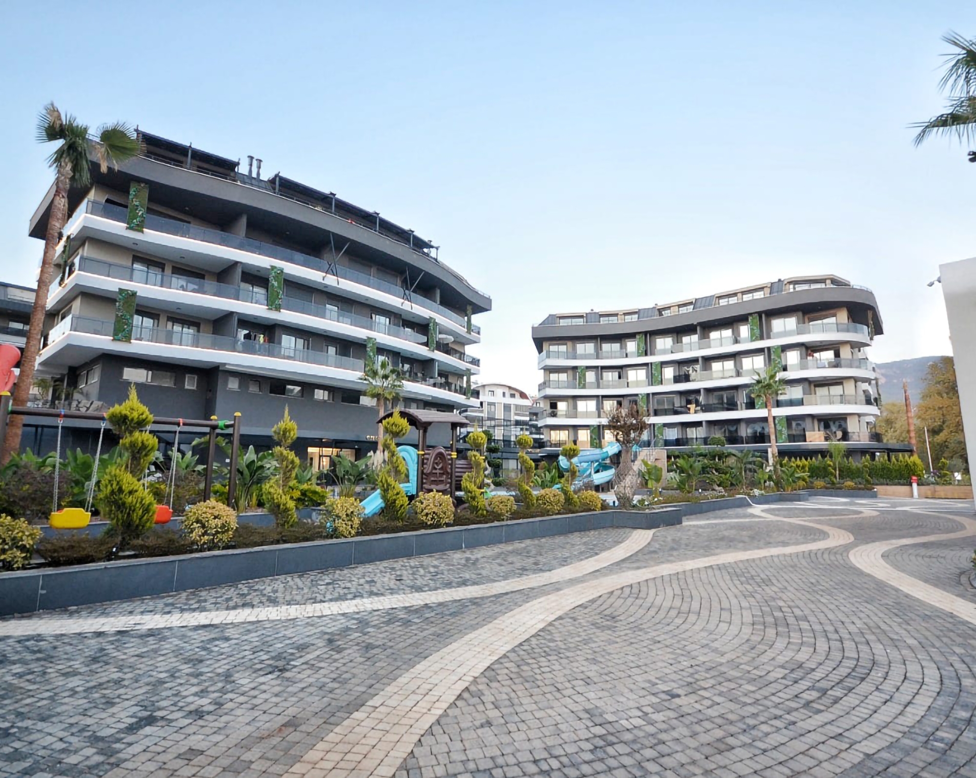 Luksus 1+1 Lejlighed med Bjergudsigt i Alanya - Oba