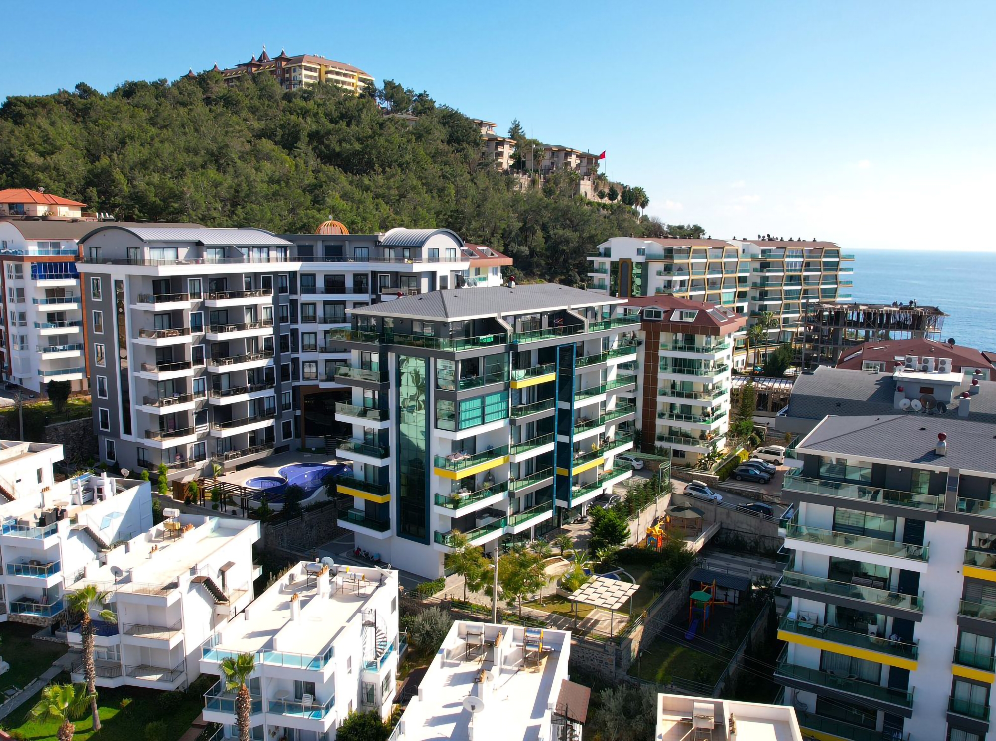Ylellinen 5+1 huoneistonäkymä merelle ja vuorille, Alanya Kargicak