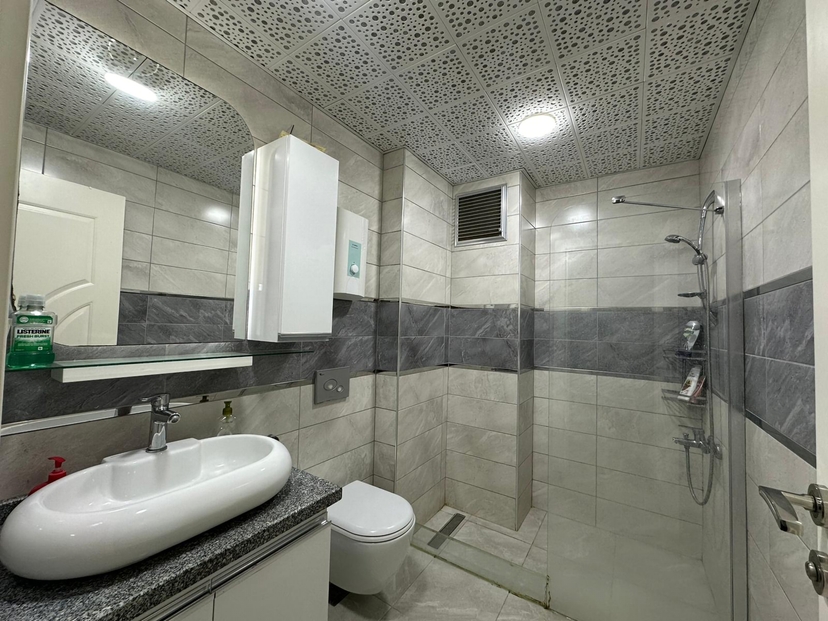 Moderne 1+1 Leilighet med Fjellutsikt, Alanya