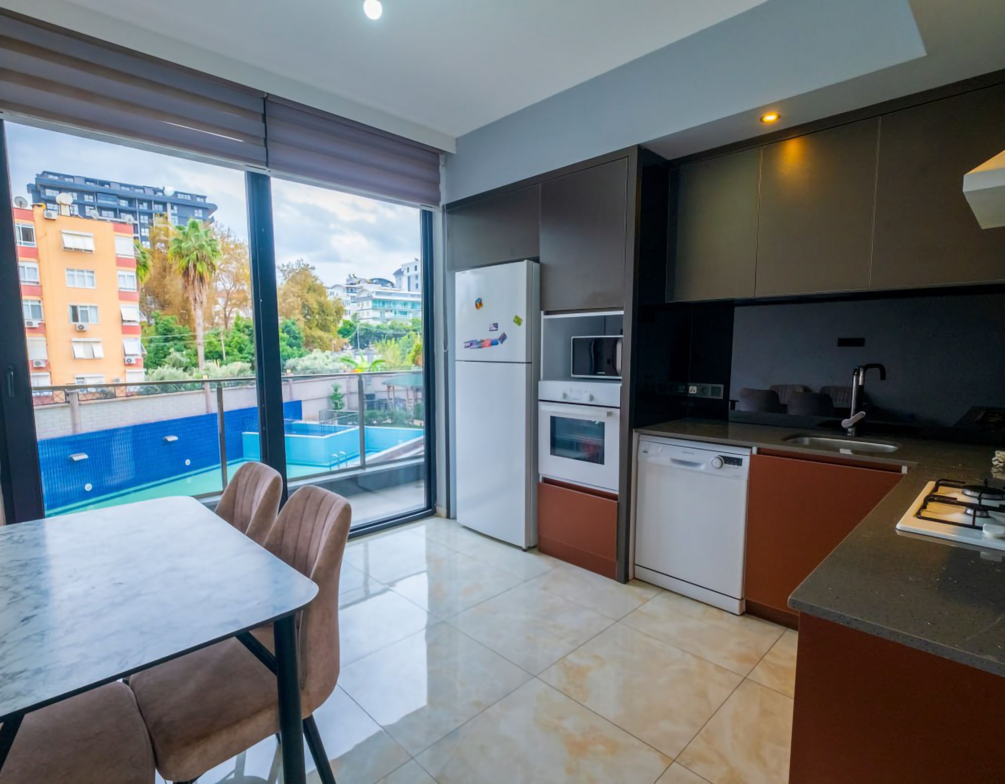 Luxuriöse 3+1 Wohnung mit Bergblick, Alanya - Mahmutlar