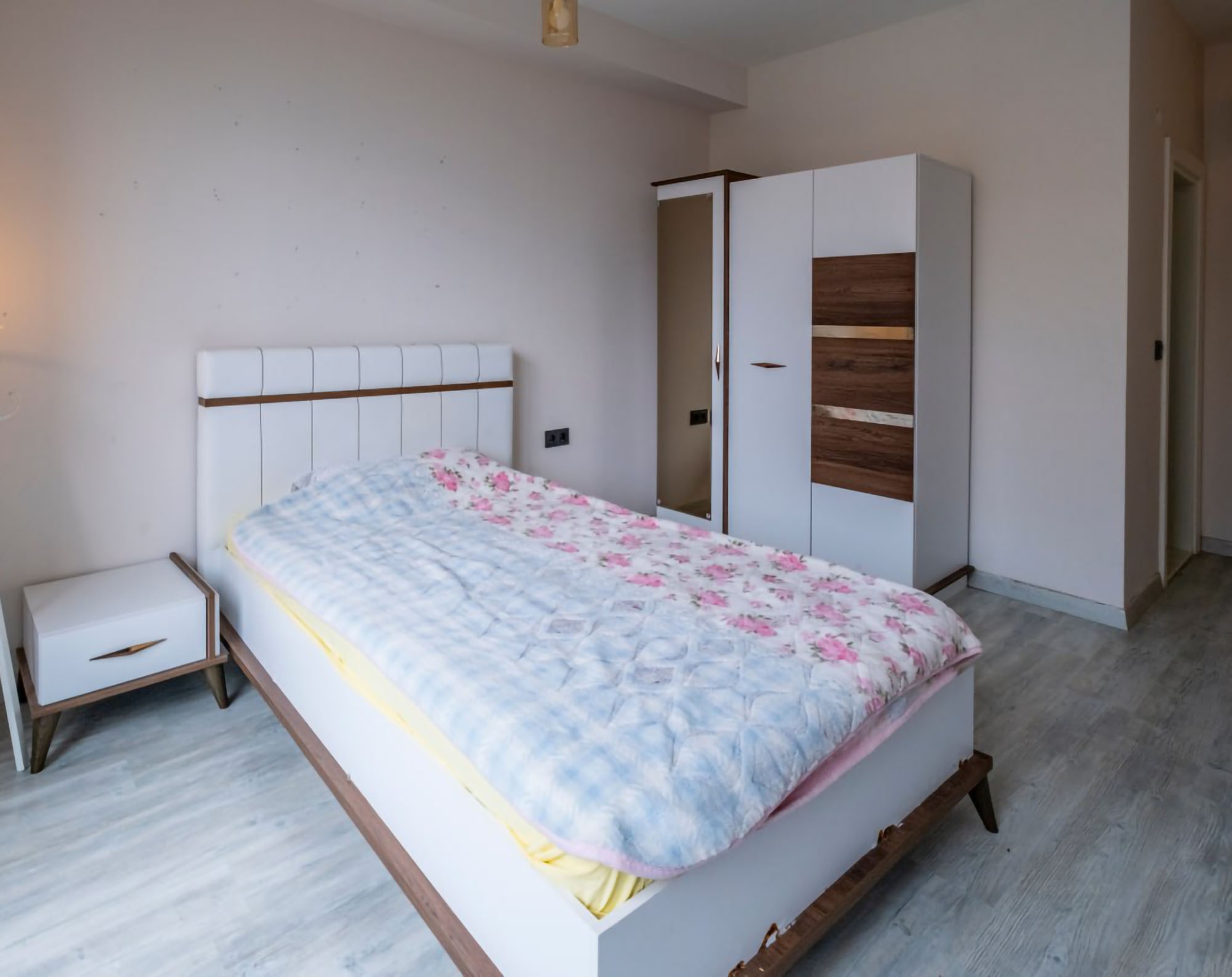Luxuriöse 3+1 Wohnung mit Bergblick, Alanya - Mahmutlar