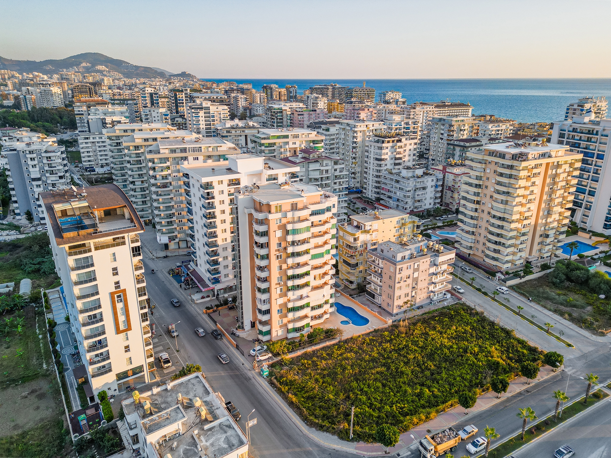 Luxuriöse 2+1 Wohnung mit Meerblick und Burgblick, Alanya - Mahmutlar