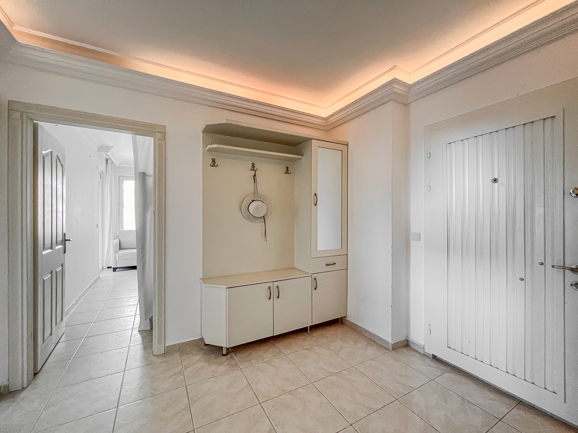 Luxuriöse 2+1 Wohnung mit Meerblick und Burgblick, Alanya - Mahmutlar