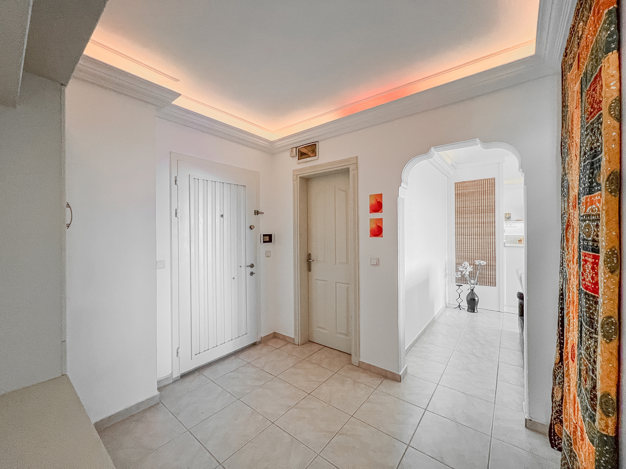 Luxuriöse 2+1 Wohnung mit Meerblick und Burgblick, Alanya - Mahmutlar