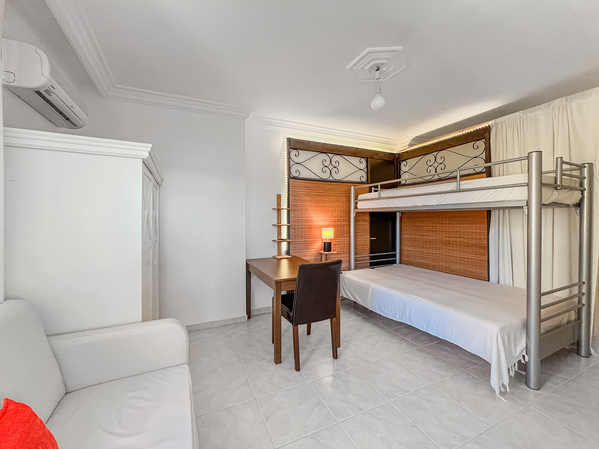 Luxuriöse 2+1 Wohnung mit Meerblick und Burgblick, Alanya - Mahmutlar