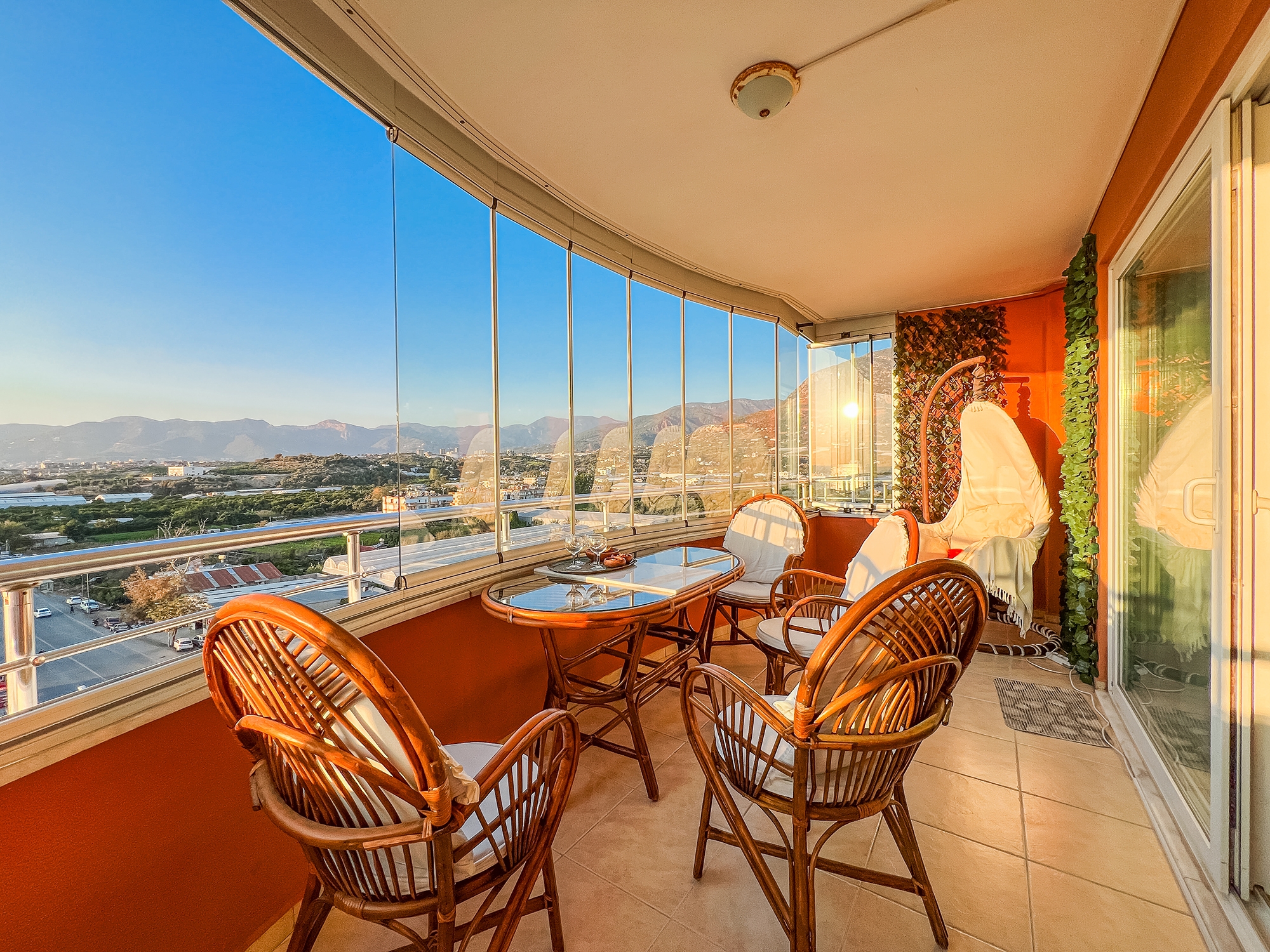 Luxuriöse 2+1 Wohnung mit Meerblick und Burgblick, Alanya - Mahmutlar