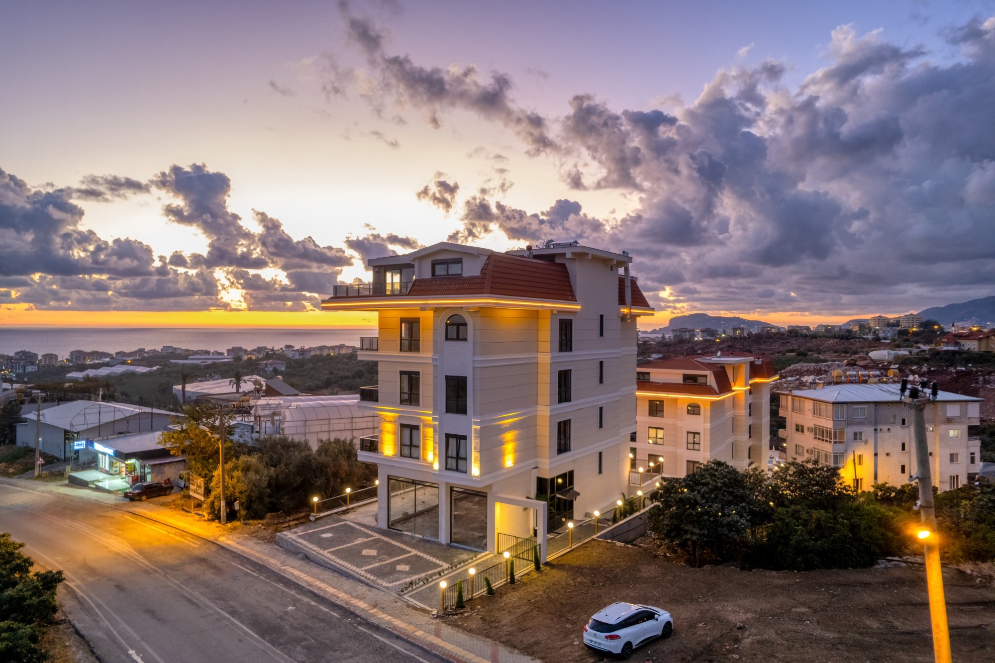 Luxury 3+1 Apartment with Sea and Castle Views, Alanya - Kestel