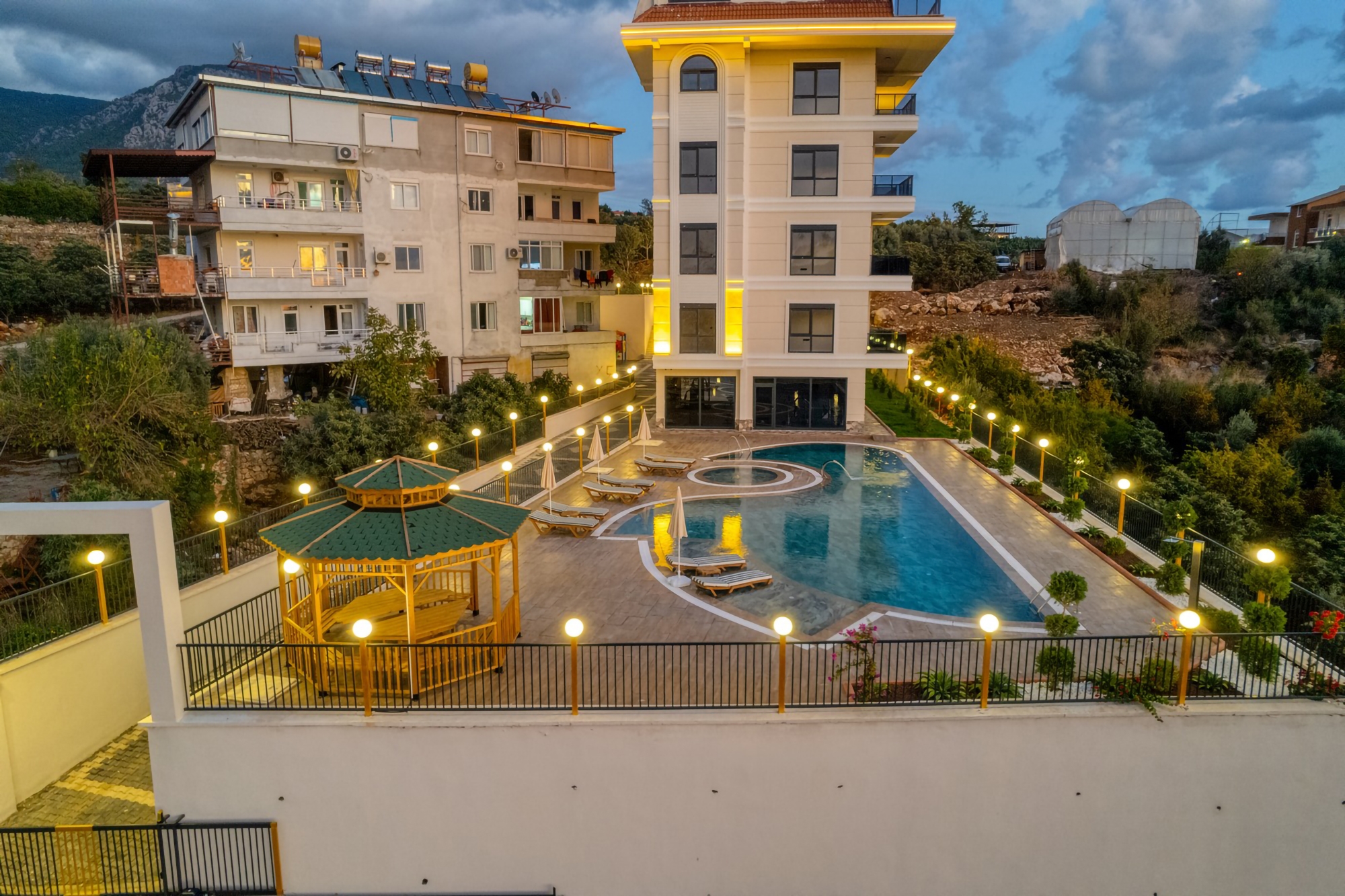 Luxury 3+1 Apartment with Sea and Castle Views, Alanya - Kestel