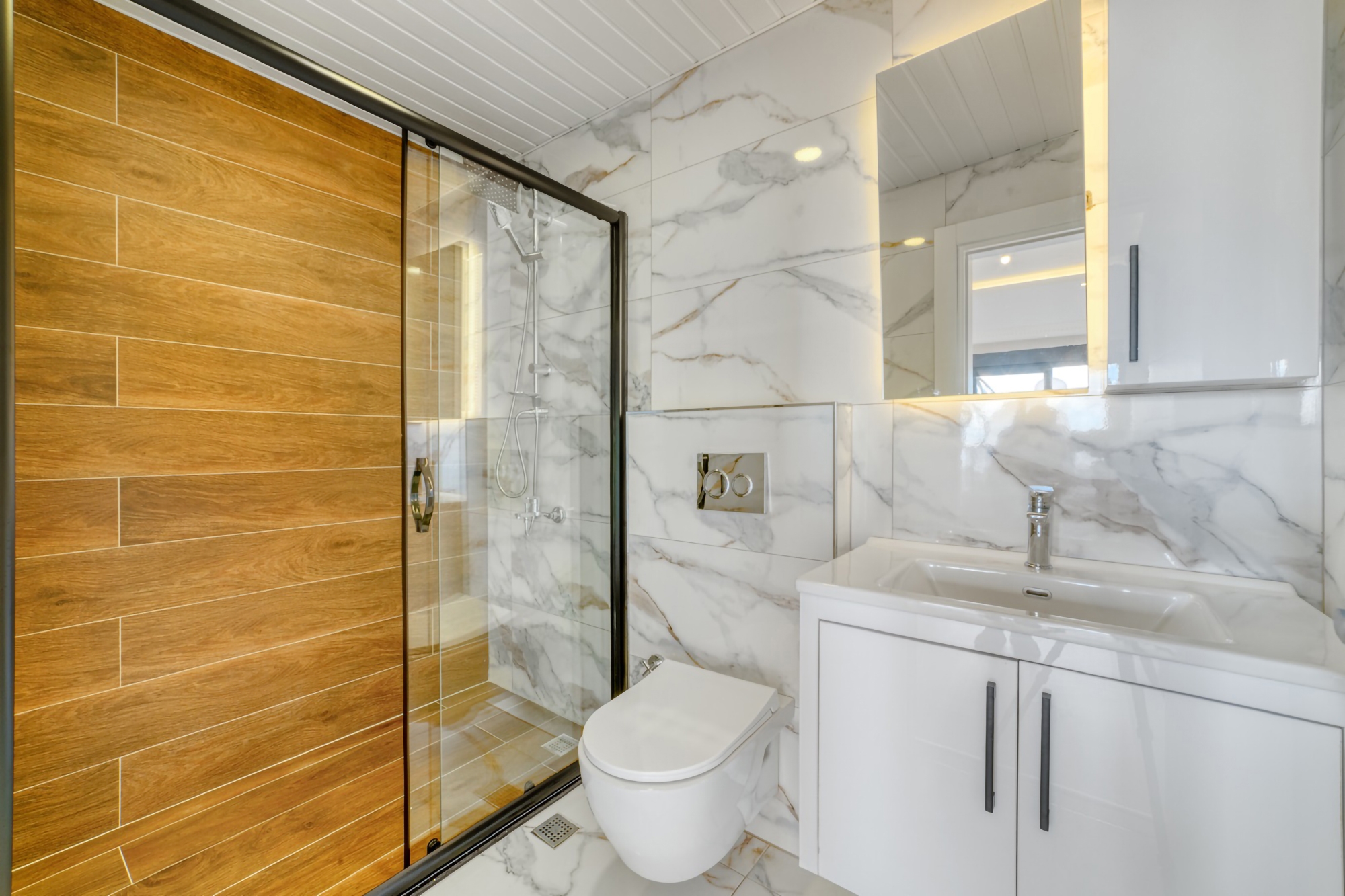 Luxury 3+1 Apartment with Sea and Castle Views, Alanya - Kestel
