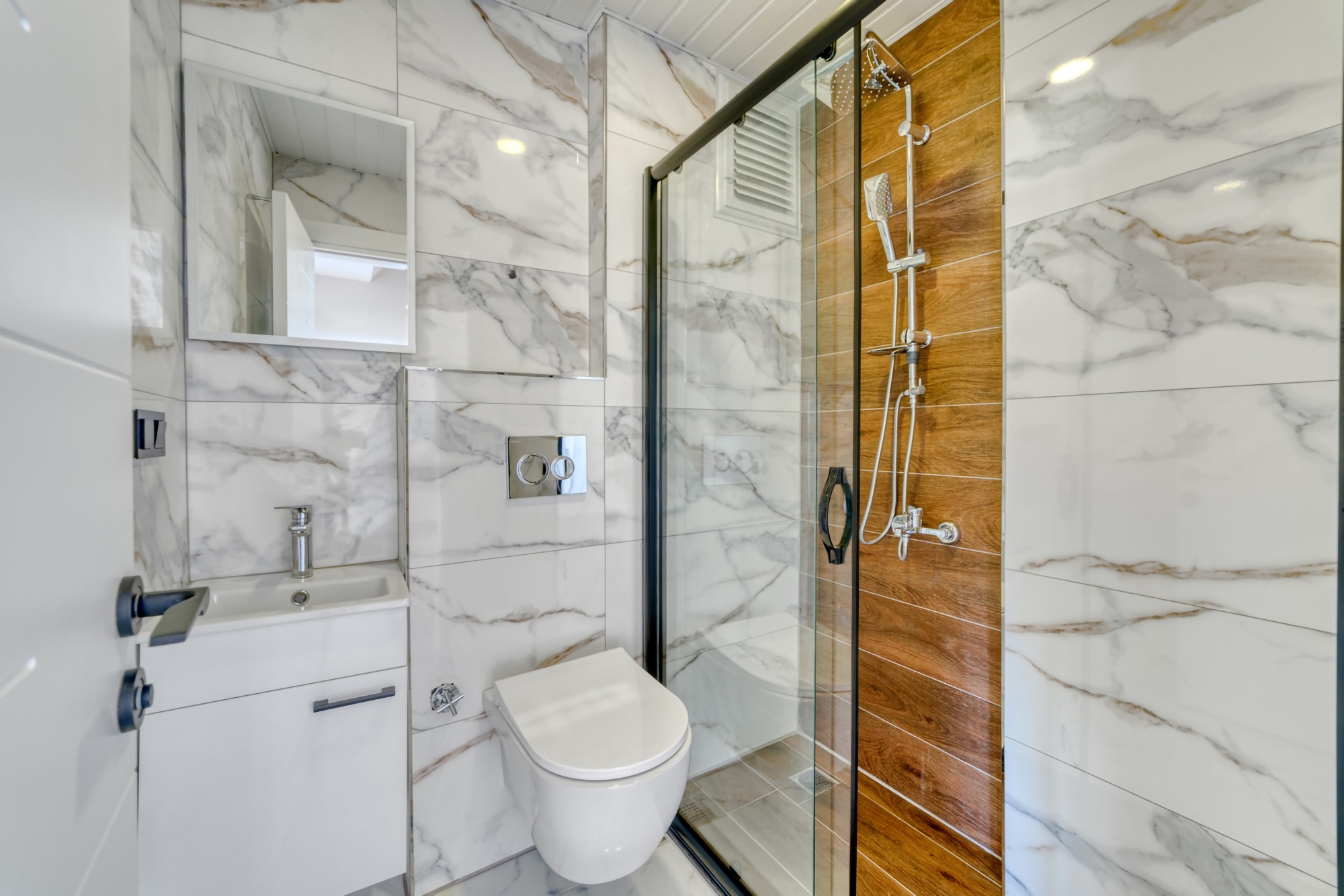 Luxury 3+1 Apartment with Sea and Castle Views, Alanya - Kestel