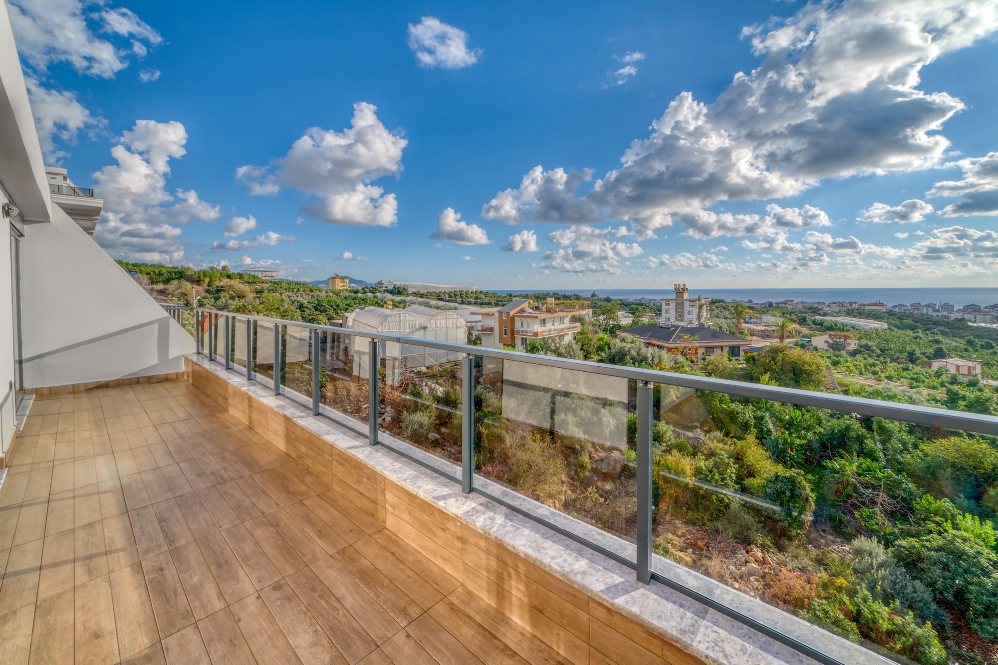 Luxury 3+1 Apartment with Sea and Castle Views, Alanya - Kestel