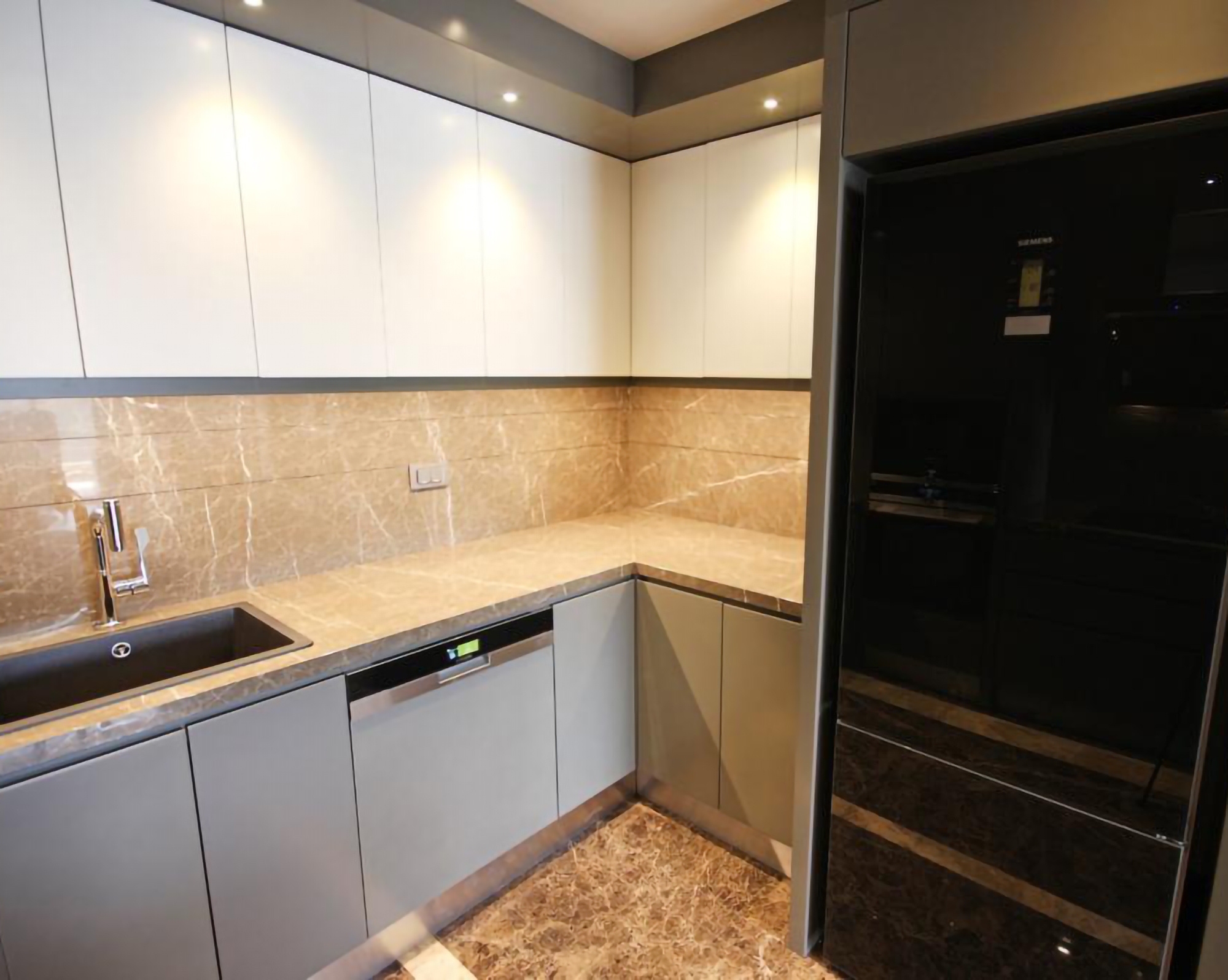 Luxurious 1+1 Apartment with Sea and Mountain Views, Alanya - Kargicak