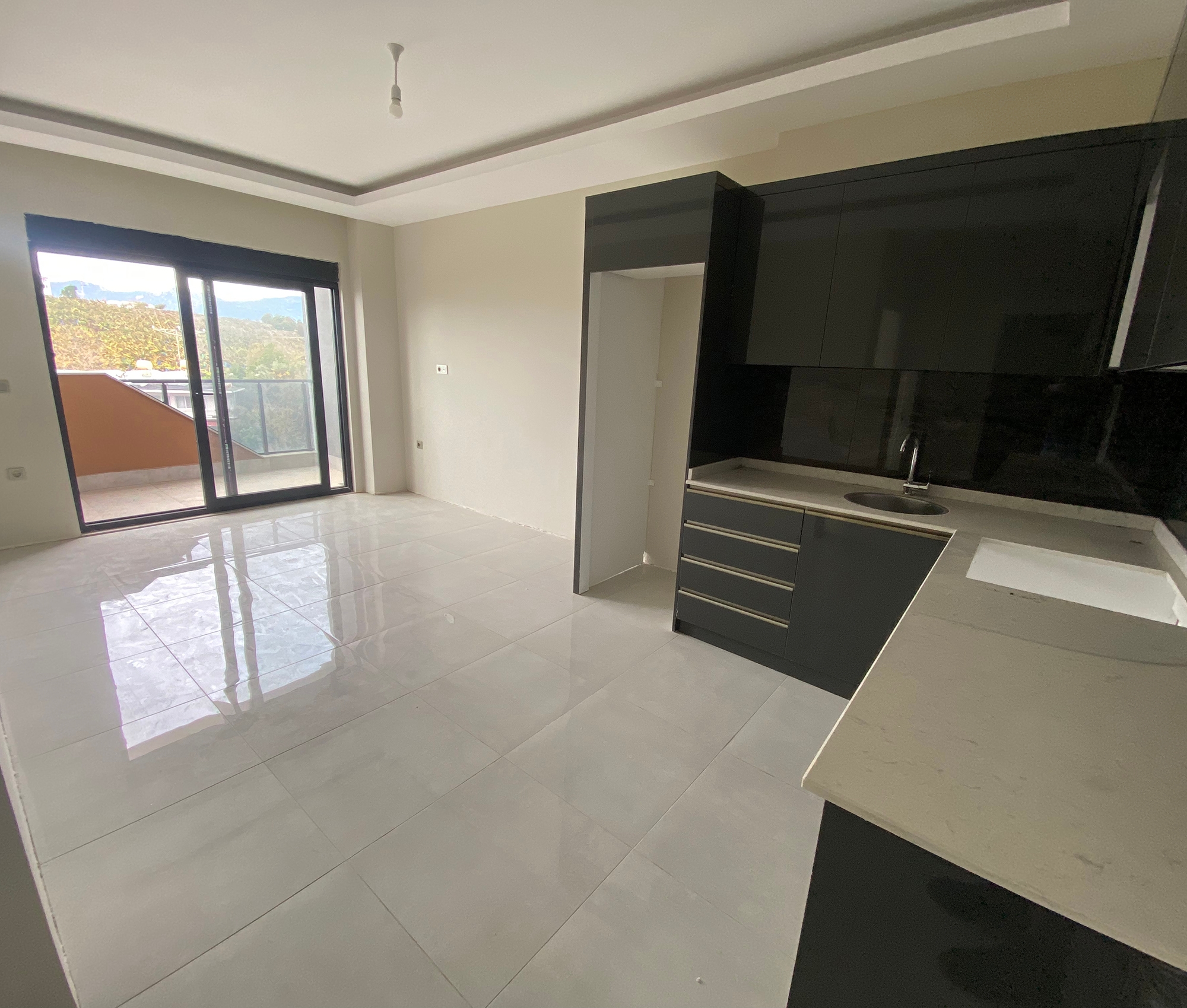 Luxuriöse 1+1 Wohnung mit Bergblick, Alanya - Mahmutlar