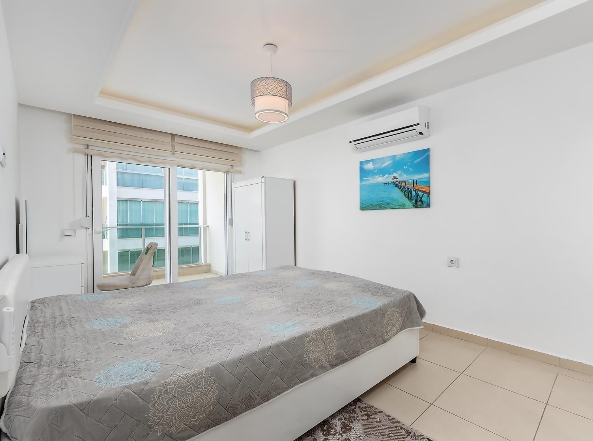 Luksuriøs 1+1 leilighet med fjellutsikt i Avsallar, Alanya