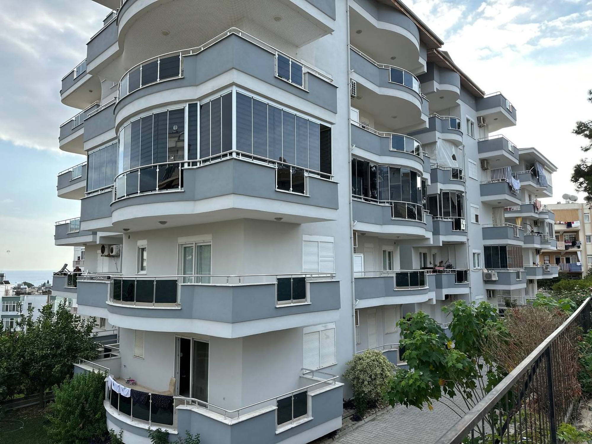 Moderni 2+1 asunto vuorinäköalalla, Alanya Avsallar
