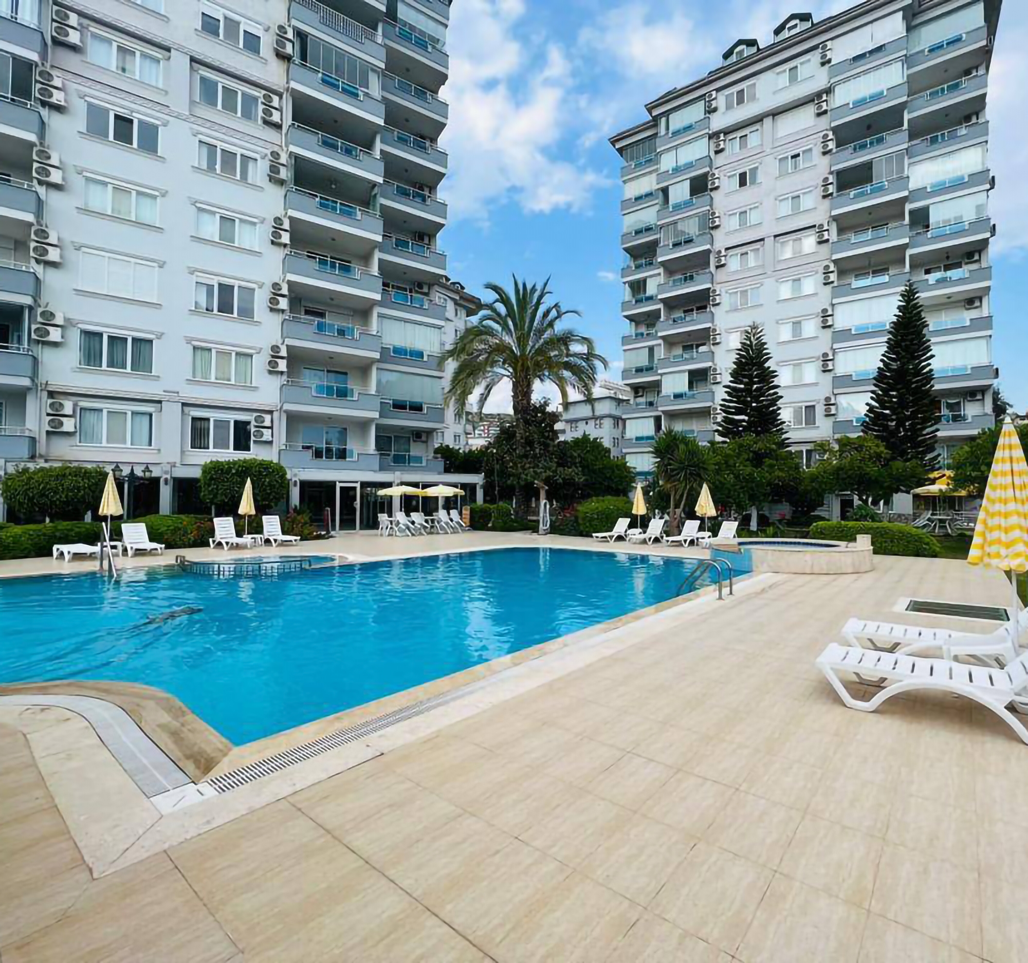 Upea 1+1 Huoneisto meri- ja linnäkymillä, Alanya - Cikcilli