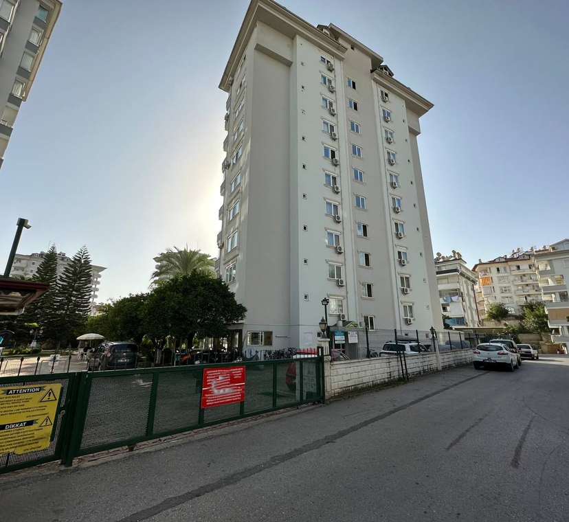 Upea 1+1 Huoneisto meri- ja linnäkymillä, Alanya - Cikcilli