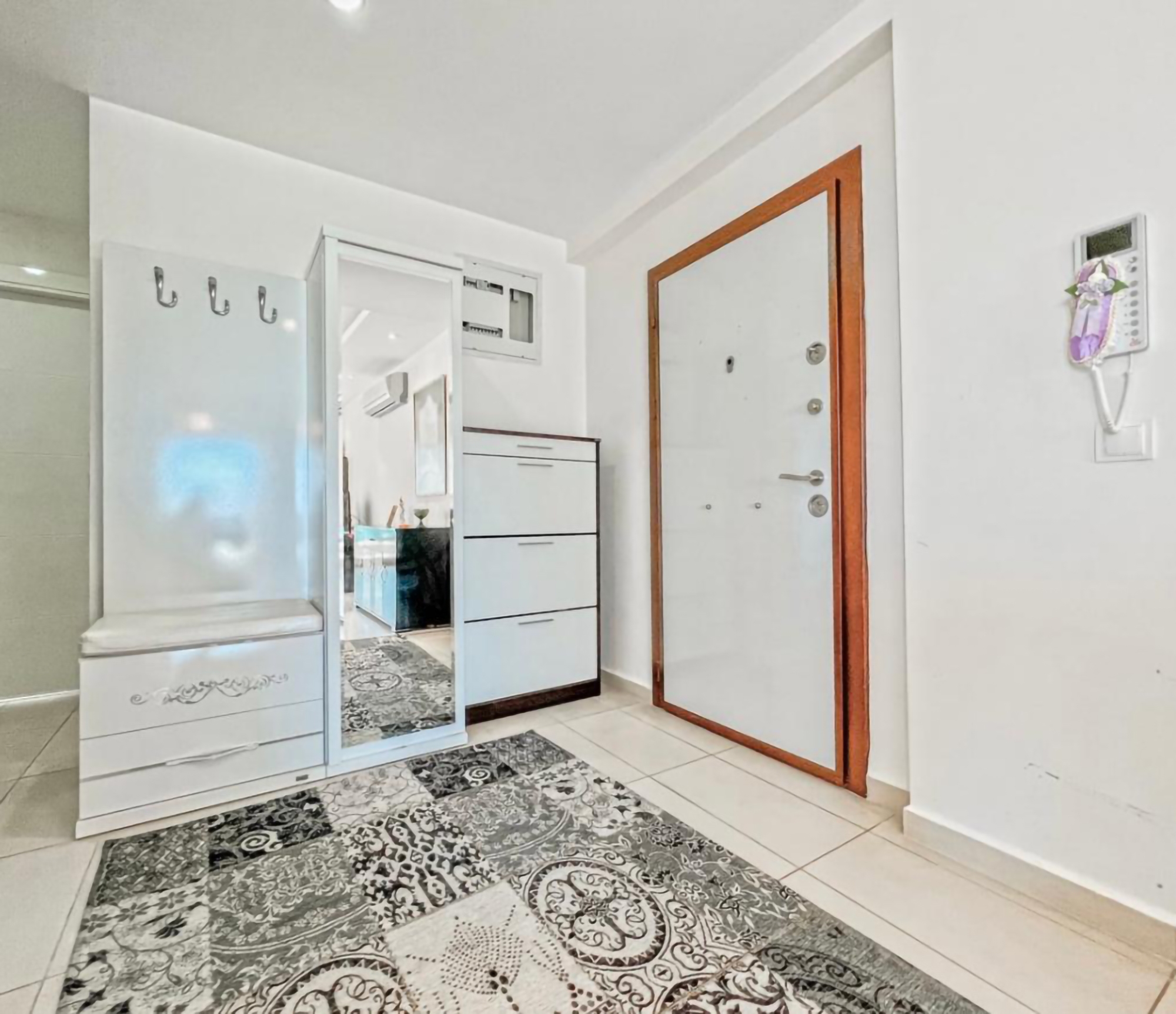 Luksuriøs 2+1 Lejlighed med Bjergudsigt, Alanya - Cikcilli