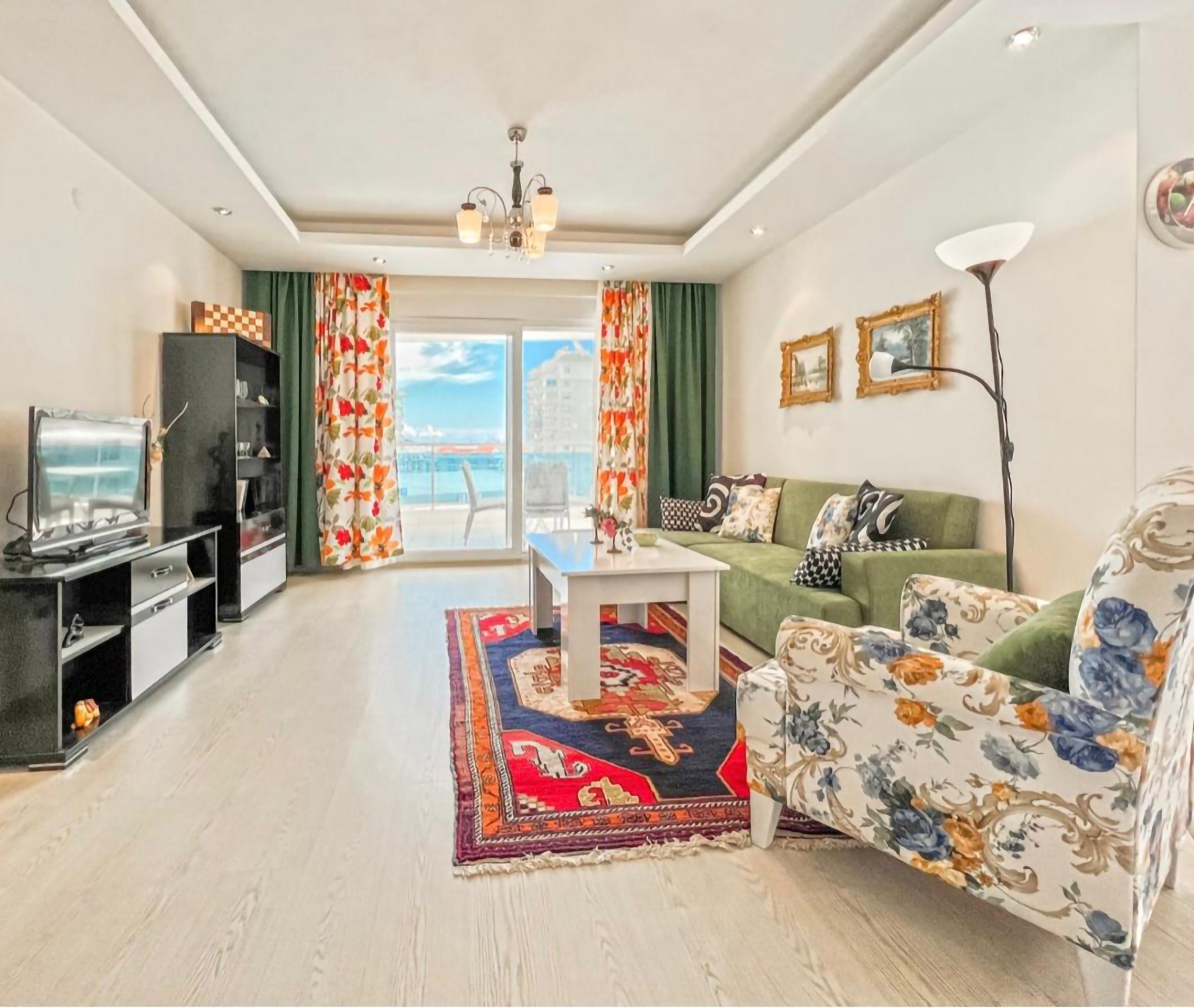 Luksuriøs 2+1 Lejlighed med Bjergudsigt, Alanya - Cikcilli