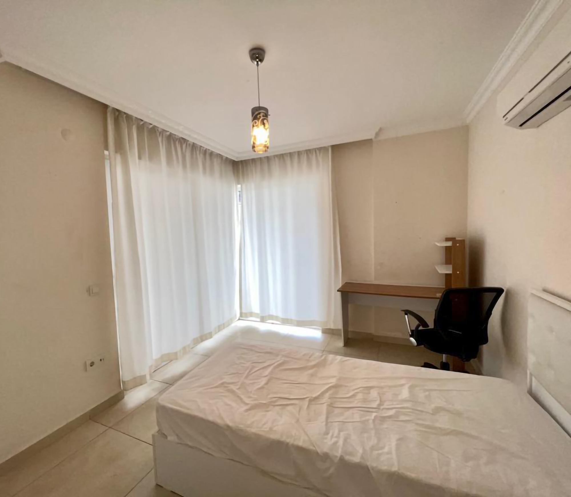 Luxuriöses 2+1 Apartment mit atemberaubendem Ausblick in Cikcilli, Alanya