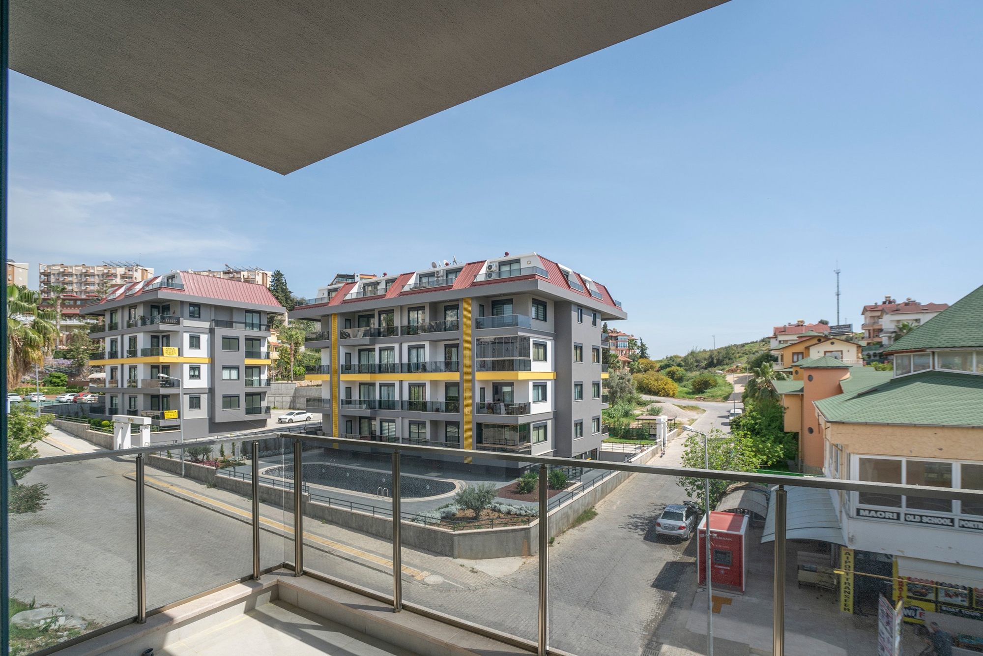 Luksuriøs 1+1 leilighet med utsikt mot fjell i Kestel, Alanya