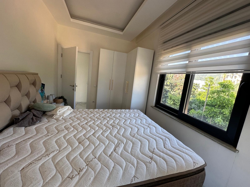 Vuorinäkymillä varustettu 2+1 asunto Oba, Alanya