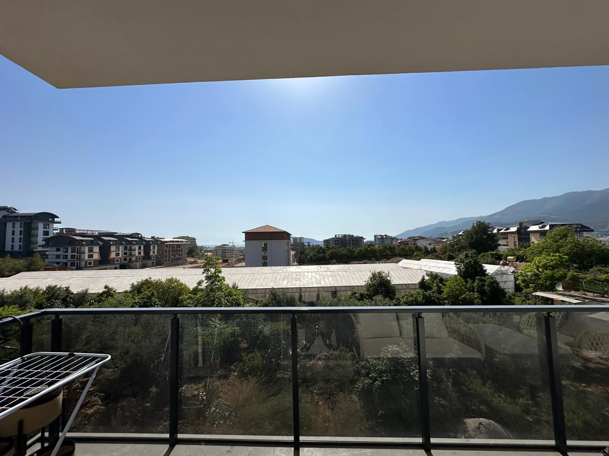 Vuorinäkymillä varustettu 2+1 asunto Oba, Alanya