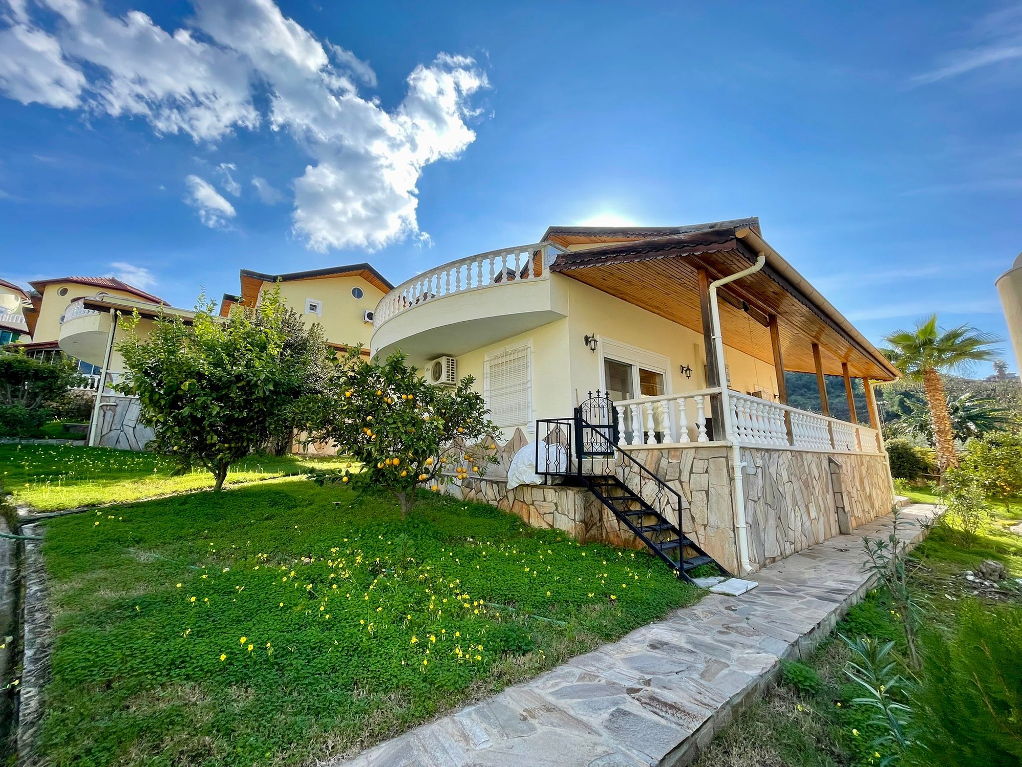 Fantastisk Udsigt 3+1 Villa i Kargicak, Alanya