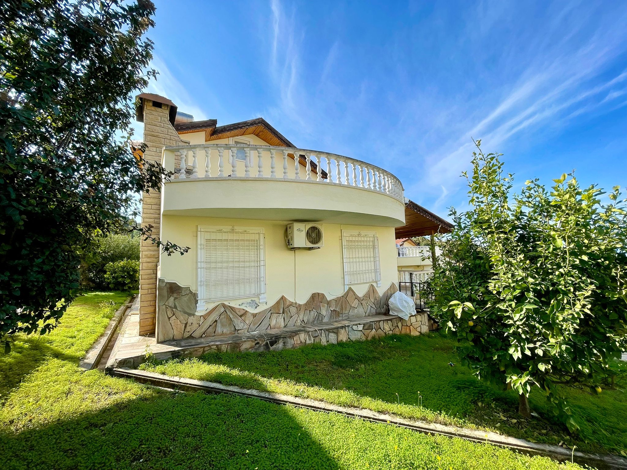 Fantastisk Udsigt 3+1 Villa i Kargicak, Alanya