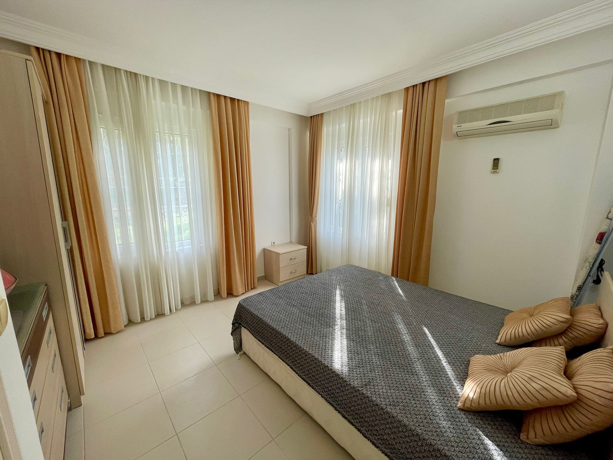 Fantastisk Udsigt 3+1 Villa i Kargicak, Alanya