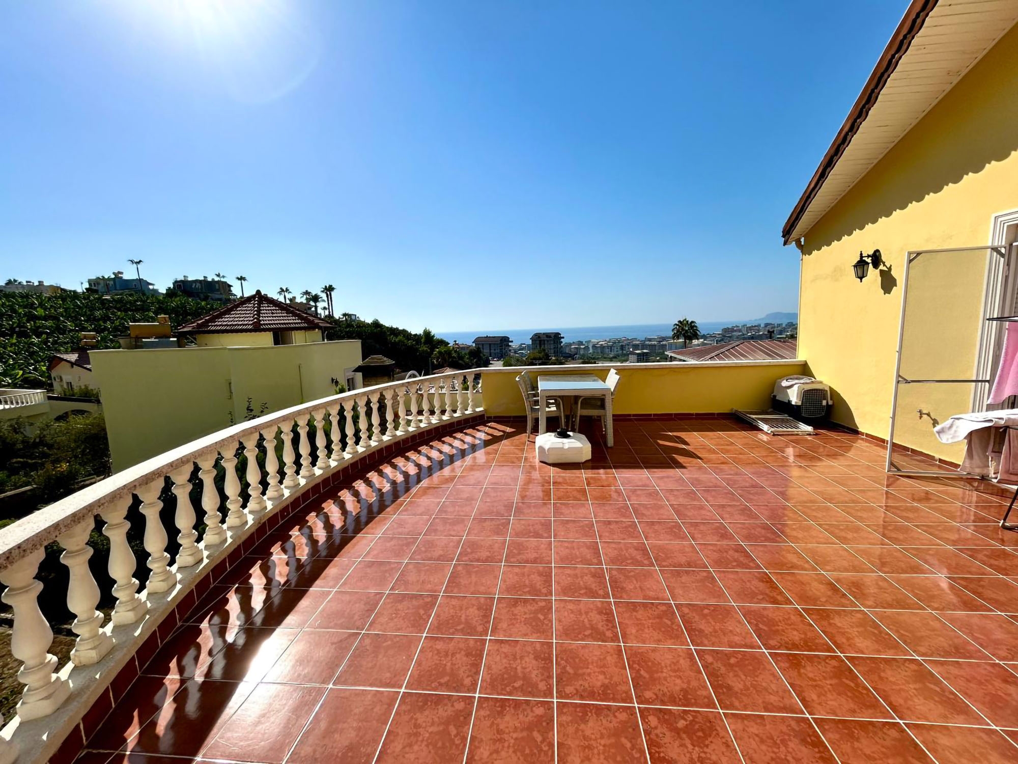 Atemberaubende Meer- und Burgblick-Villa in Kargicak, Alanya