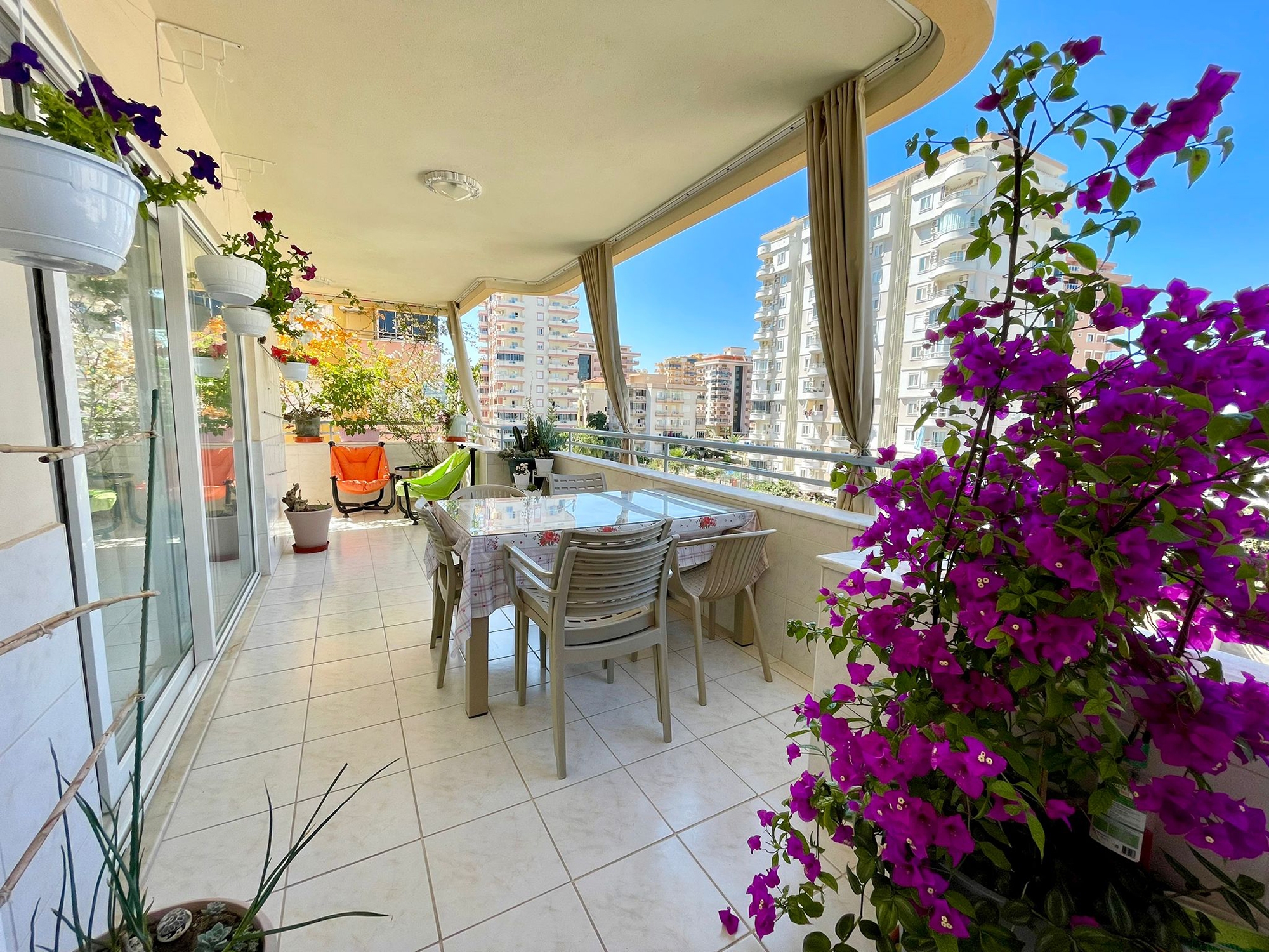 Modernes 2+1 Apartment mit Bergblick, Alanya - Mahmutlar