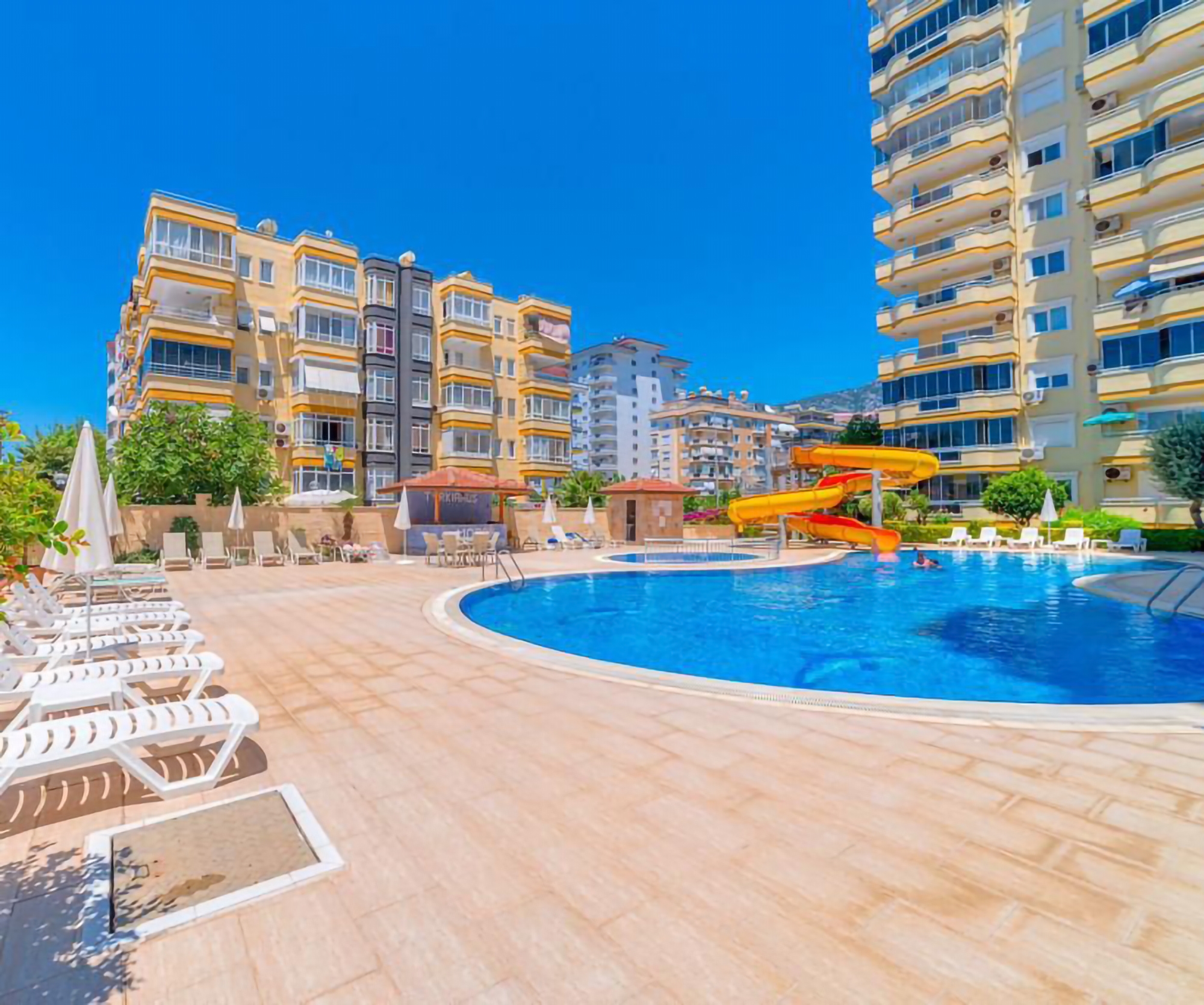 Bergblick 2+1 Wohnung in Mahmutlar, Alanya