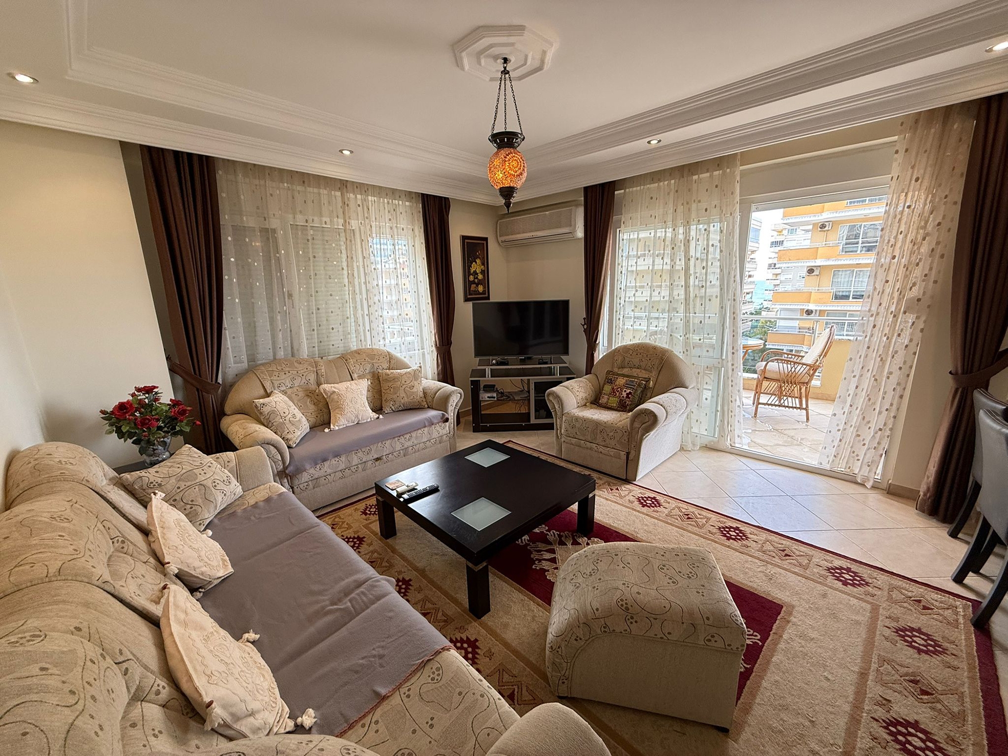 Bergblick 2+1 Wohnung in Mahmutlar, Alanya