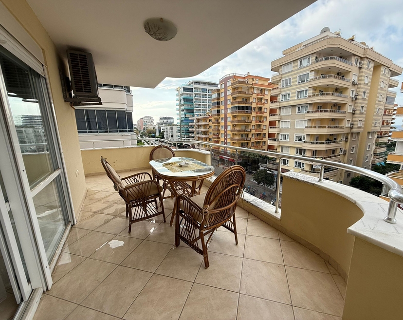 Bergblick 2+1 Wohnung in Mahmutlar, Alanya
