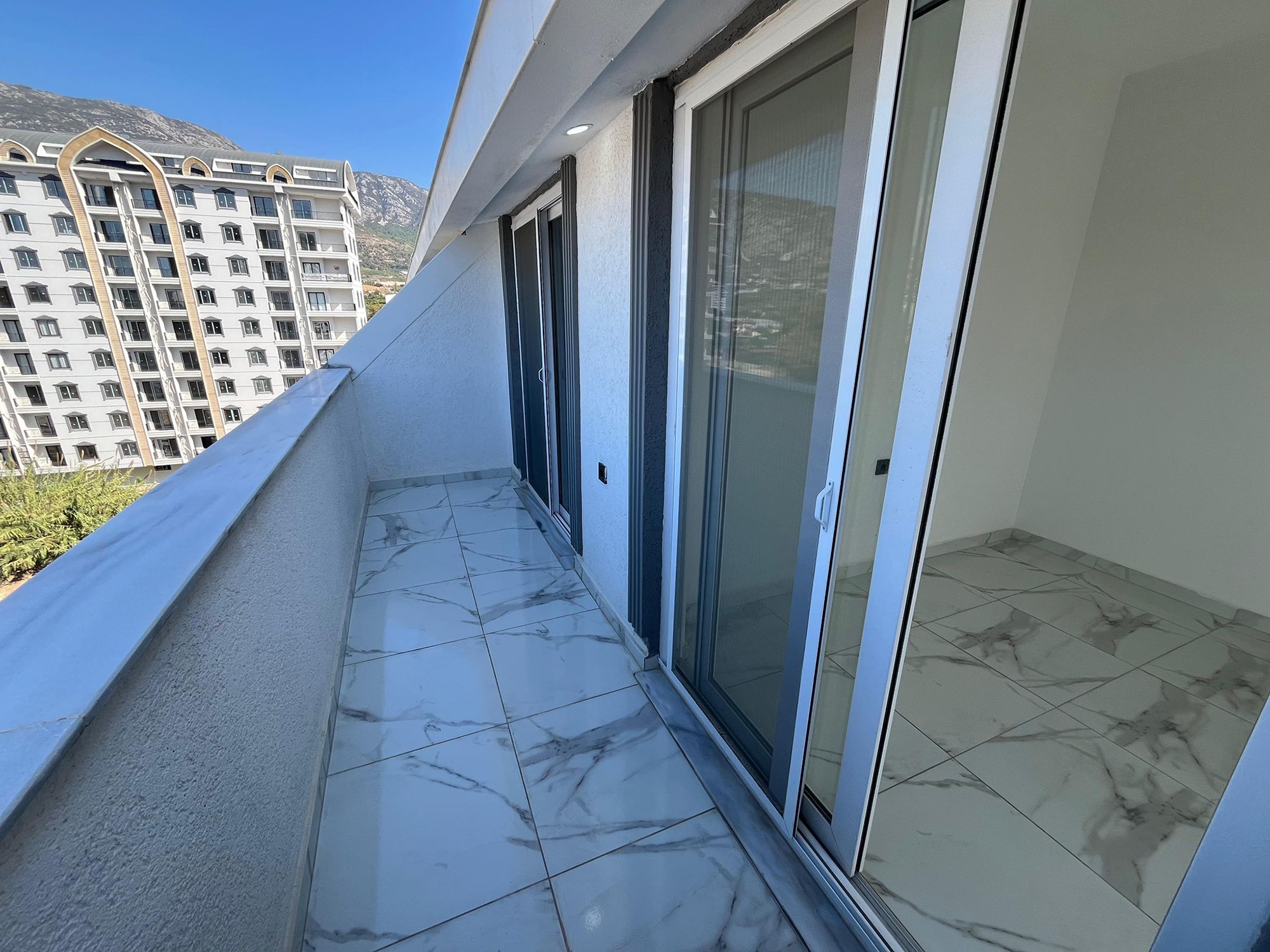 Luxury Mountain View Penthouse in Mahmutlar