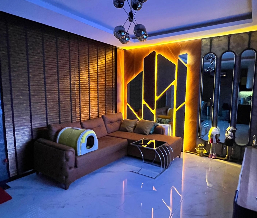 Luxuriöse 4+1 Gartenwohnung mit Meerblick und Burgblick in Alanya-Tepe