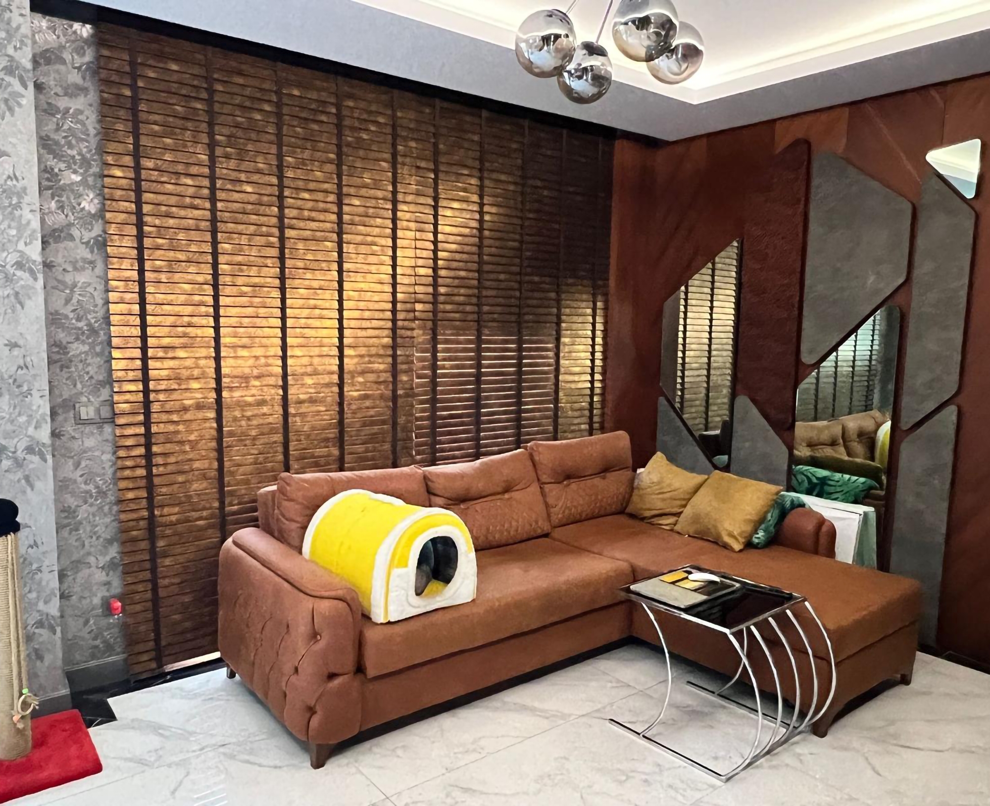 Luxuriöse 4+1 Gartenwohnung mit Meerblick und Burgblick in Alanya-Tepe