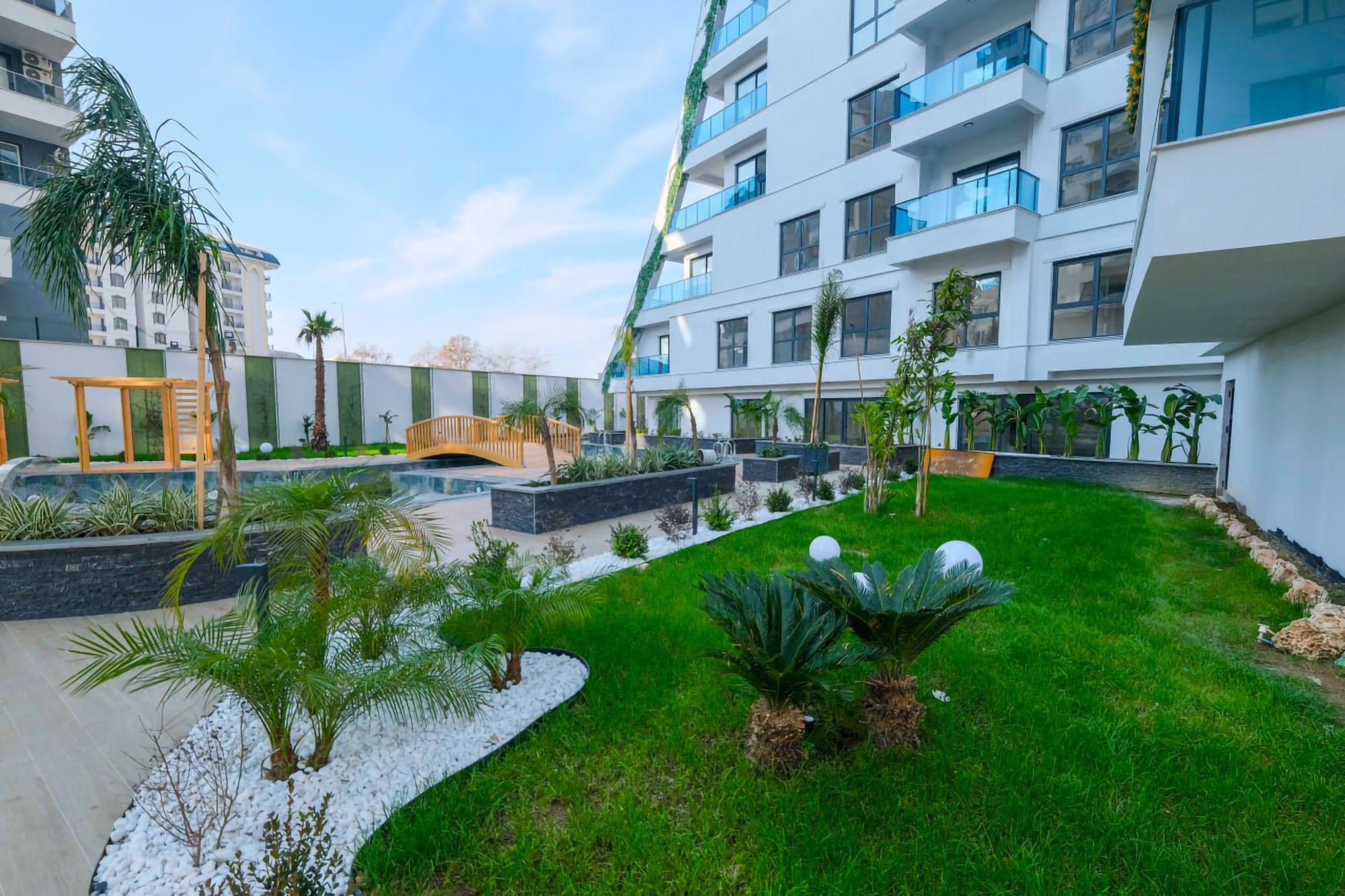 Luxuriöse 1+1 Wohnung mit Bergblick in Alanya