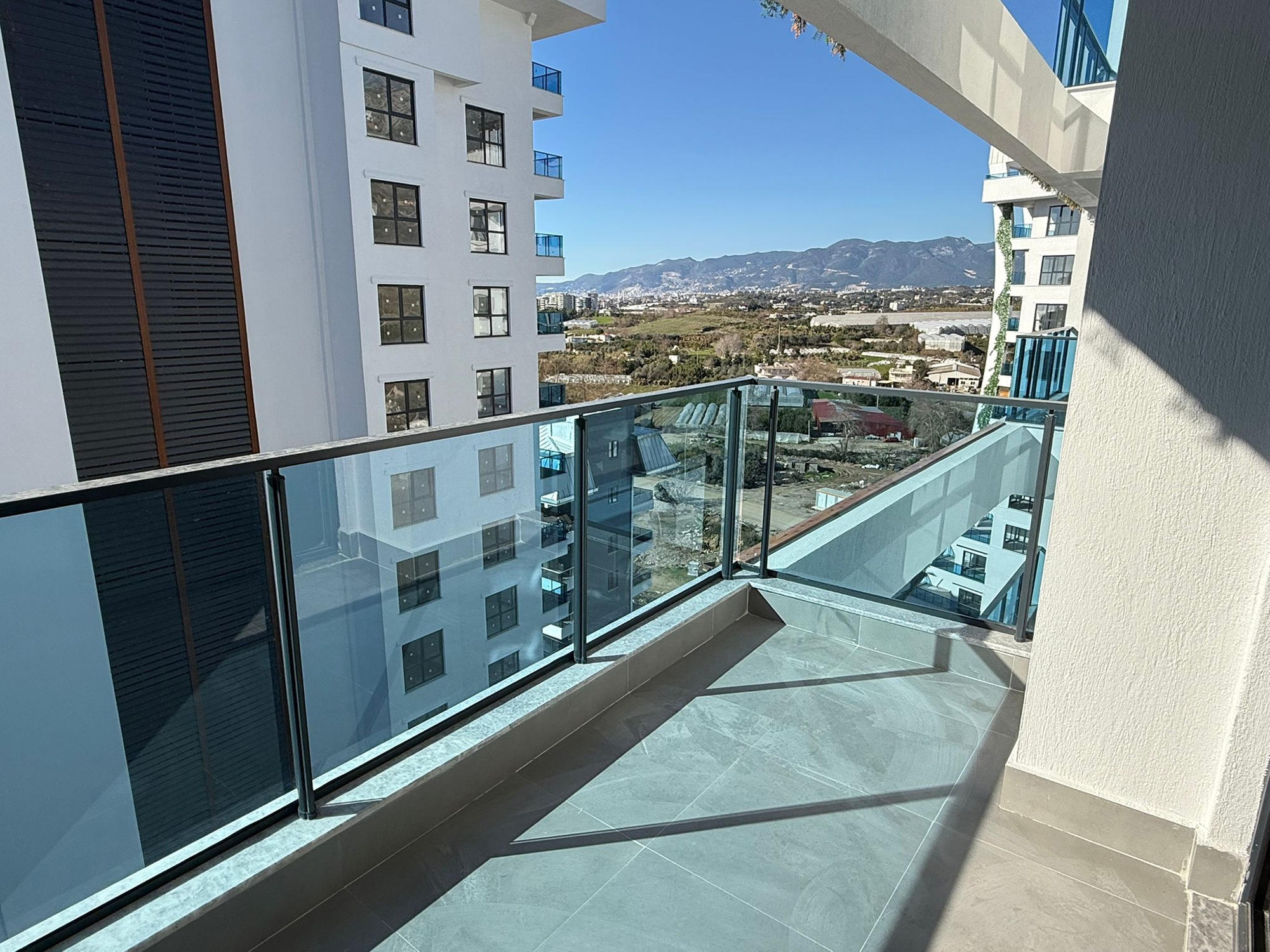 Luxuriöse 1+1 Wohnung mit Bergblick in Alanya