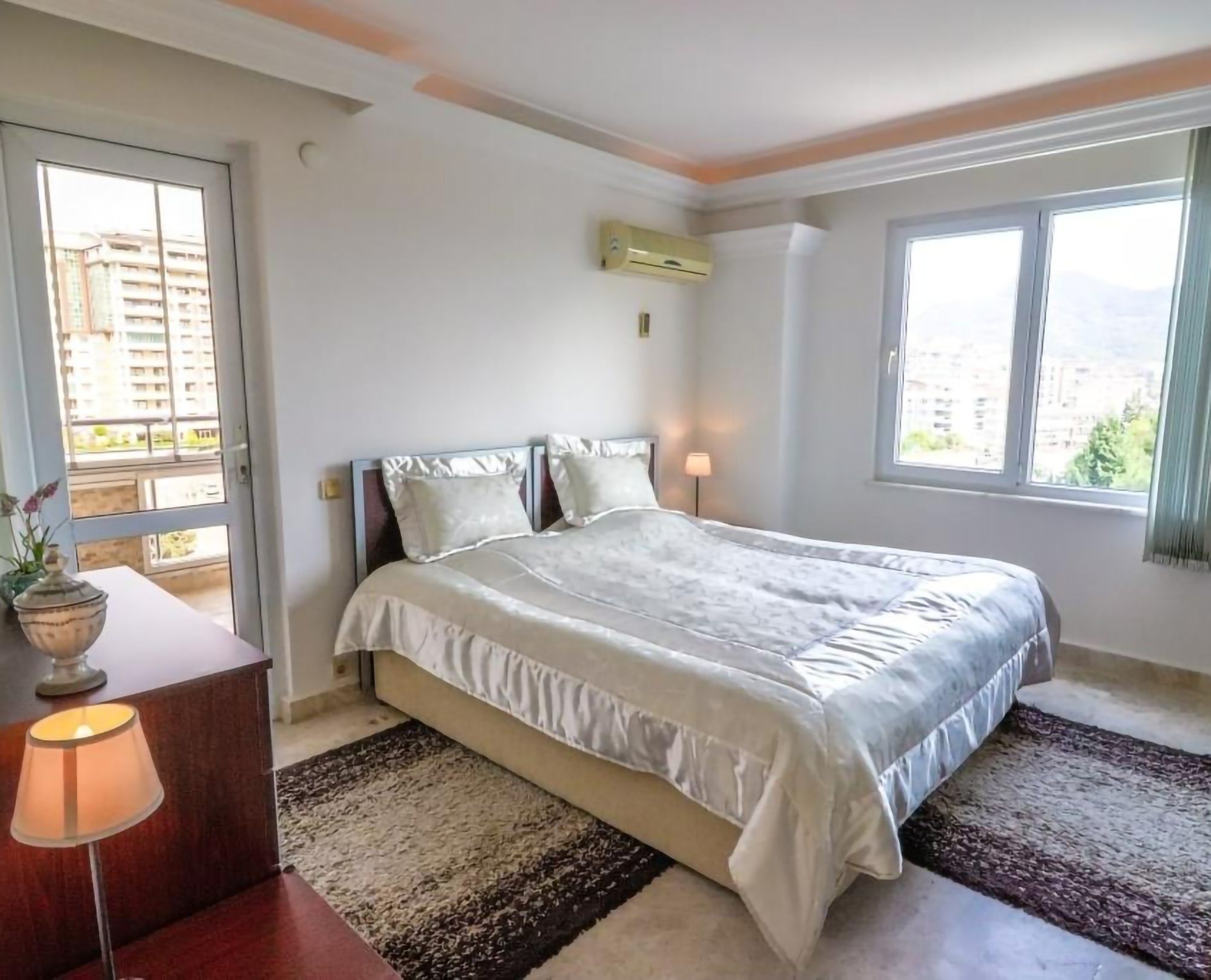 Stunning Sea and Mountain View 2+1 Apartment in Alanya - Cikcilli