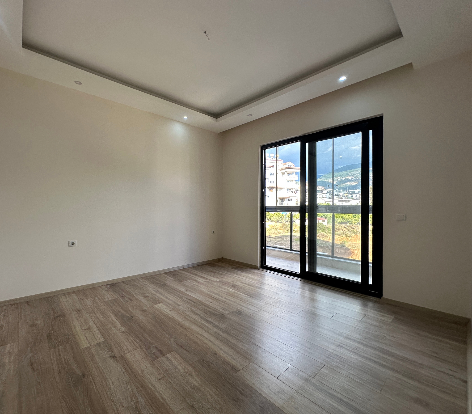 Bergblick 2+1 Wohnung in Oba, Alanya