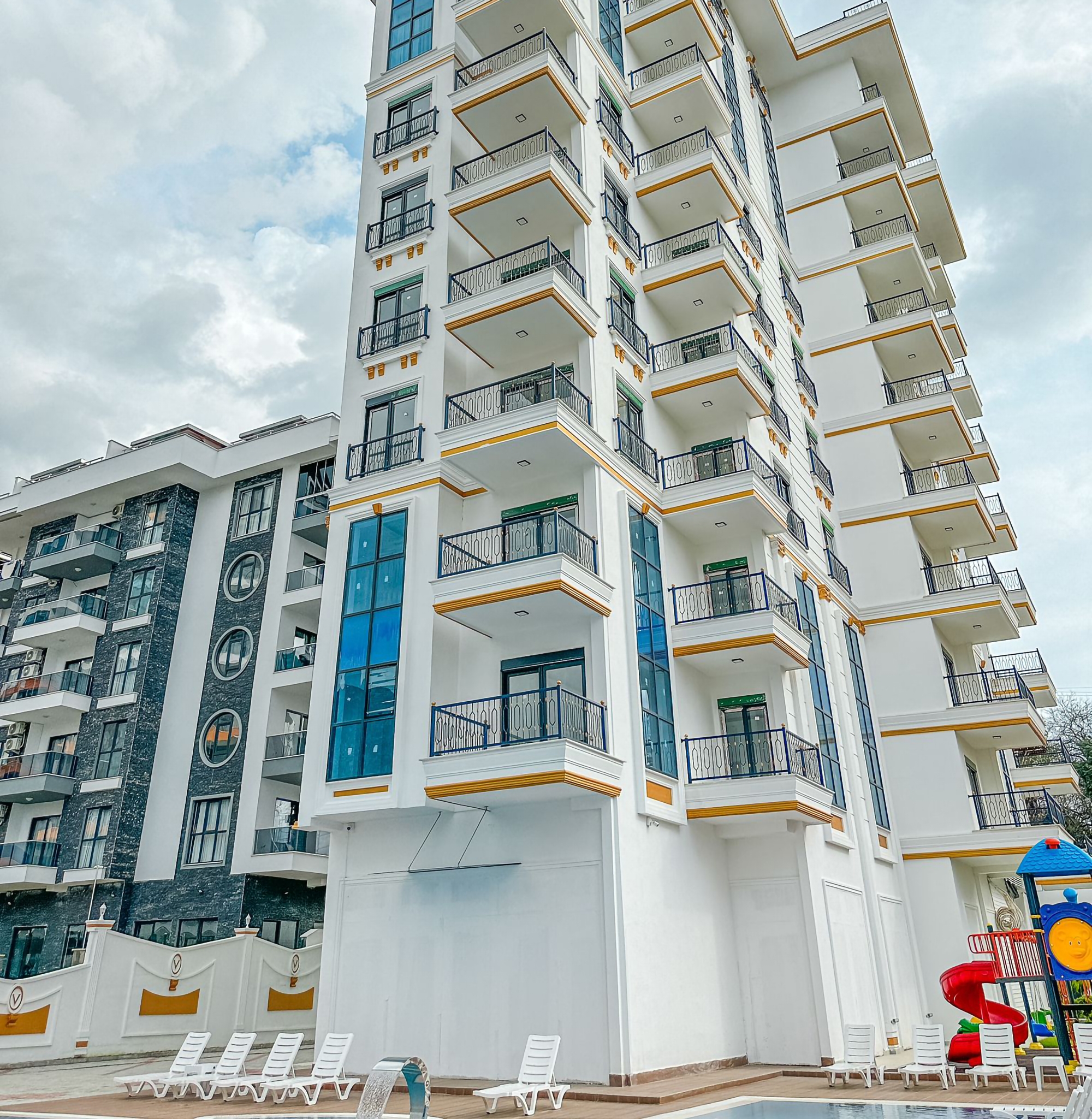 Luxuriöse 1+1 Wohnung mit Bergblick in Mahmutlar