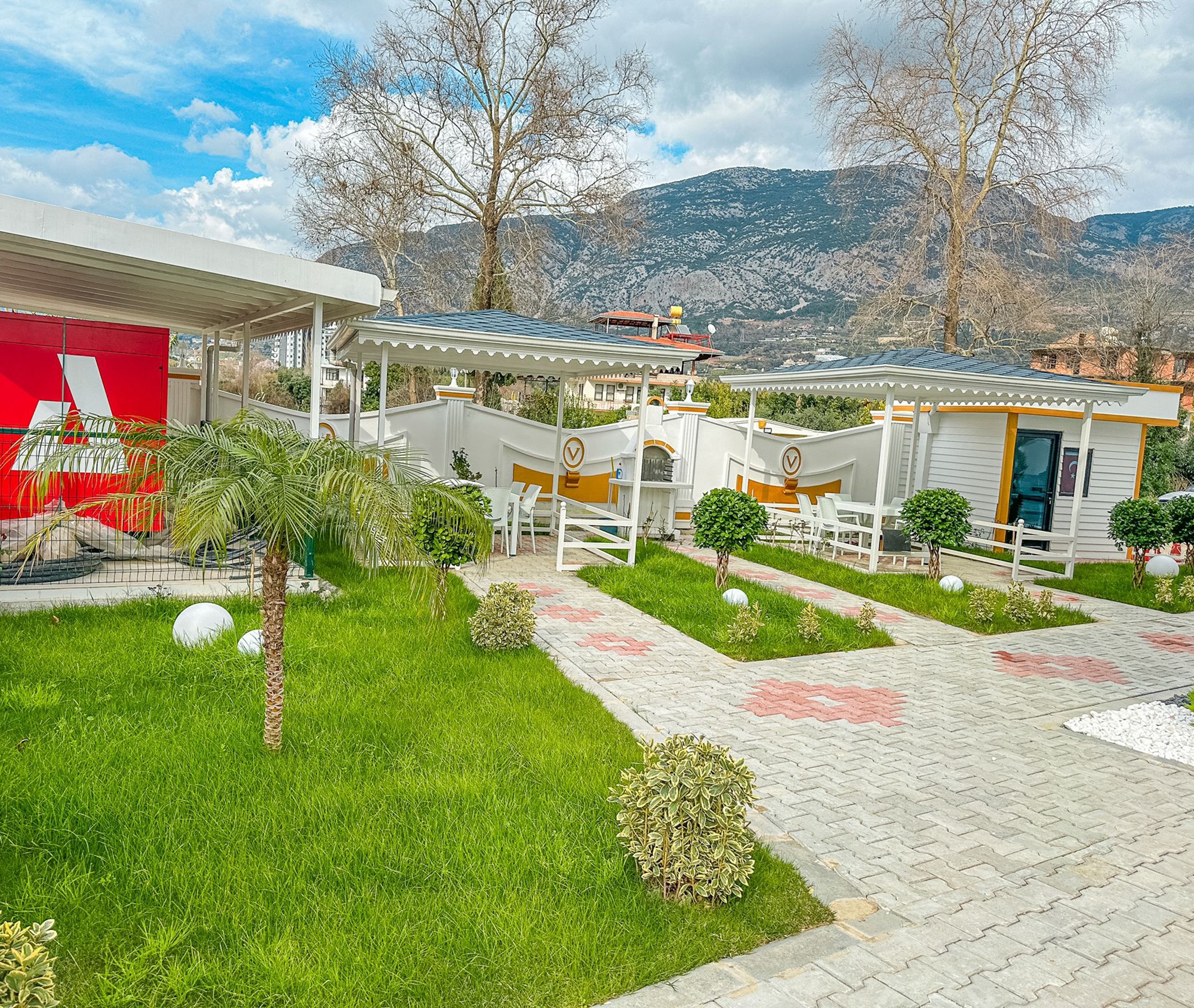 Luxuriöse 1+1 Wohnung mit Bergblick in Mahmutlar