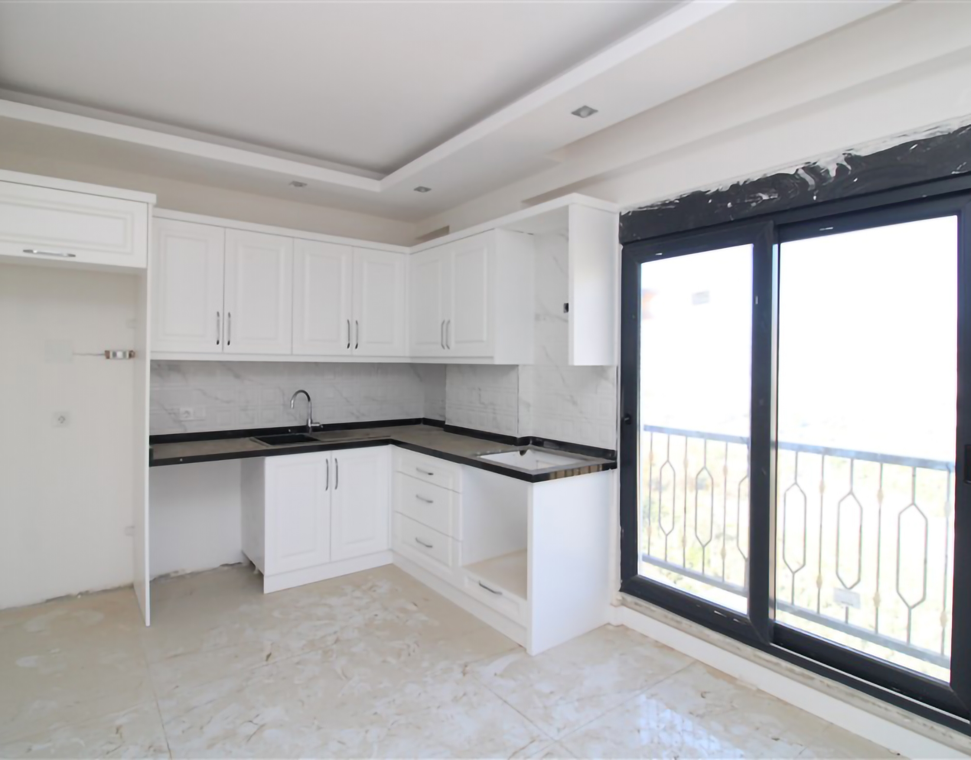 Luxuriöse 1+1 Wohnung mit Bergblick in Mahmutlar