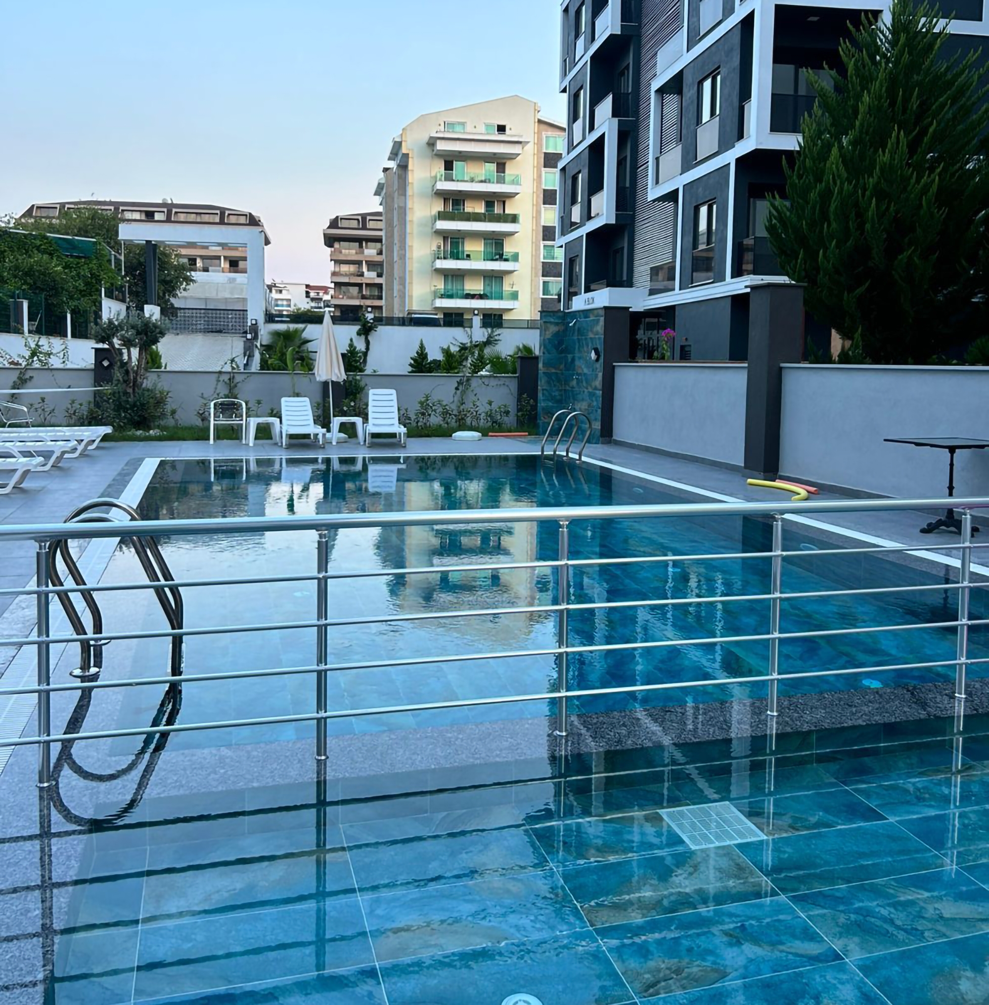 Meerblick 1+1 Wohnung in Kestel, Alanya
